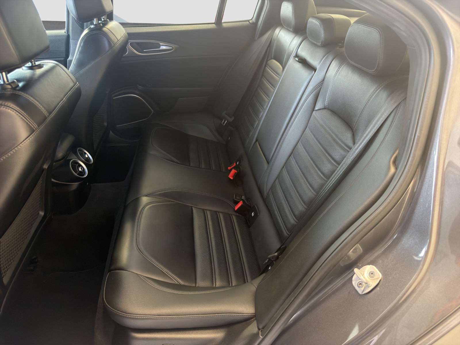 ALFA ROMEO Giulia 2.0 Q4 Veloce-image-7