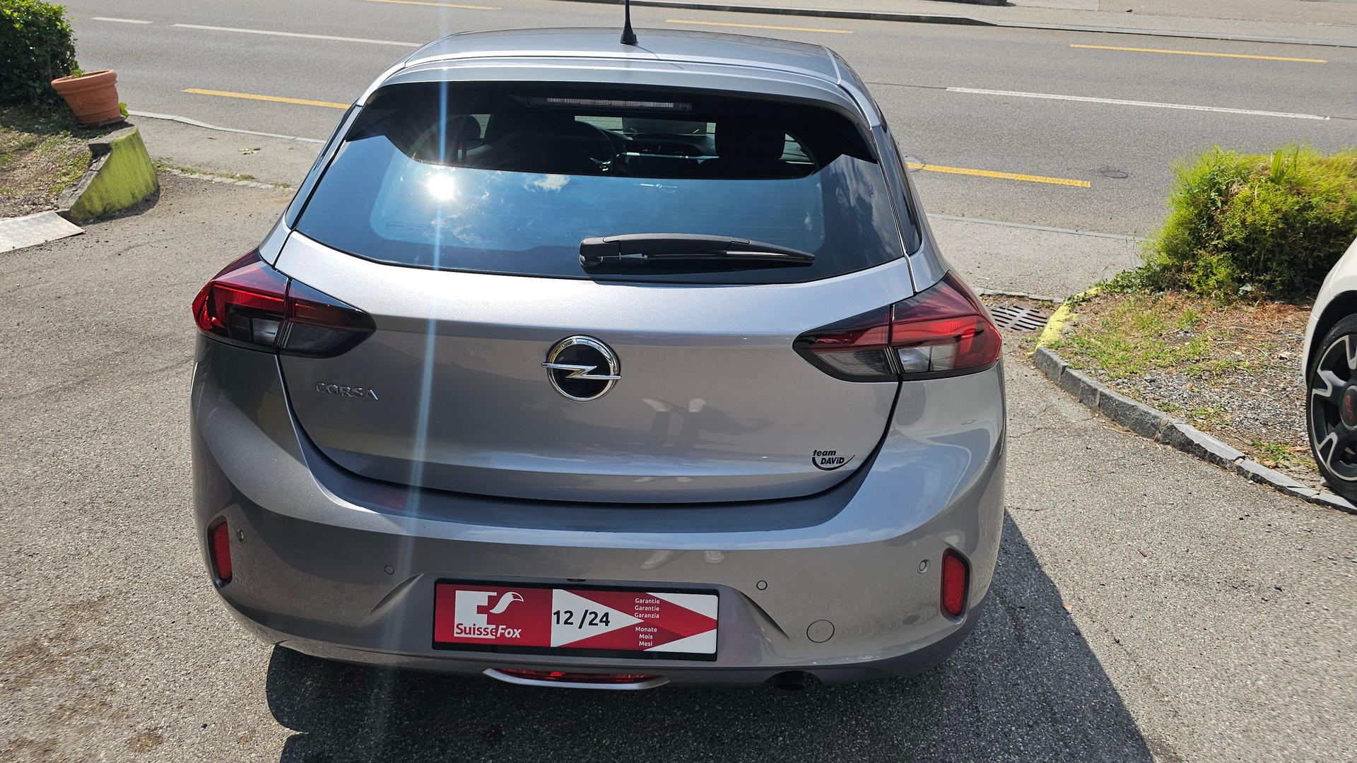 OPEL Corsa 1.2 TP Elegance-image-2
