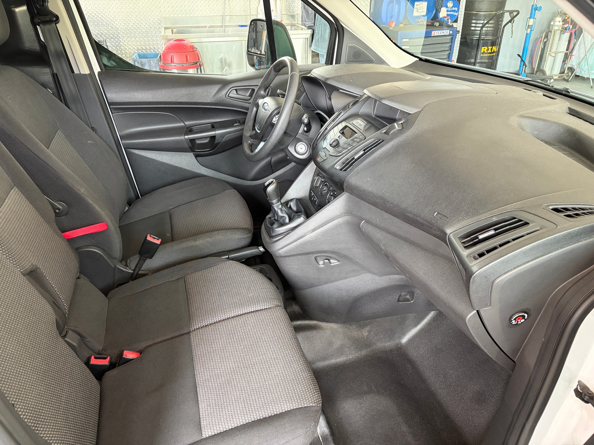FORD Transit Connect Van T220 1.6 TDCi Trend-image-7