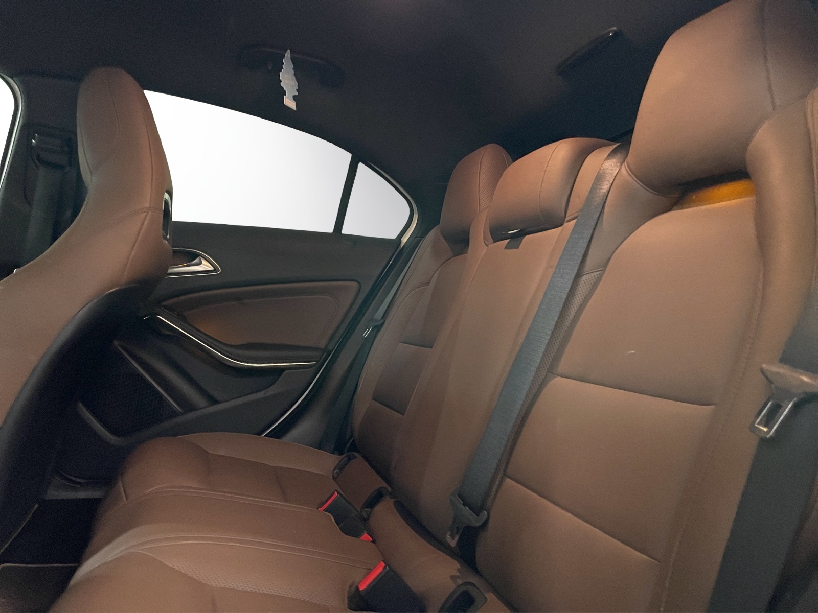 MERCEDES-BENZ A 220 4Matic 7G-DCT-image-10