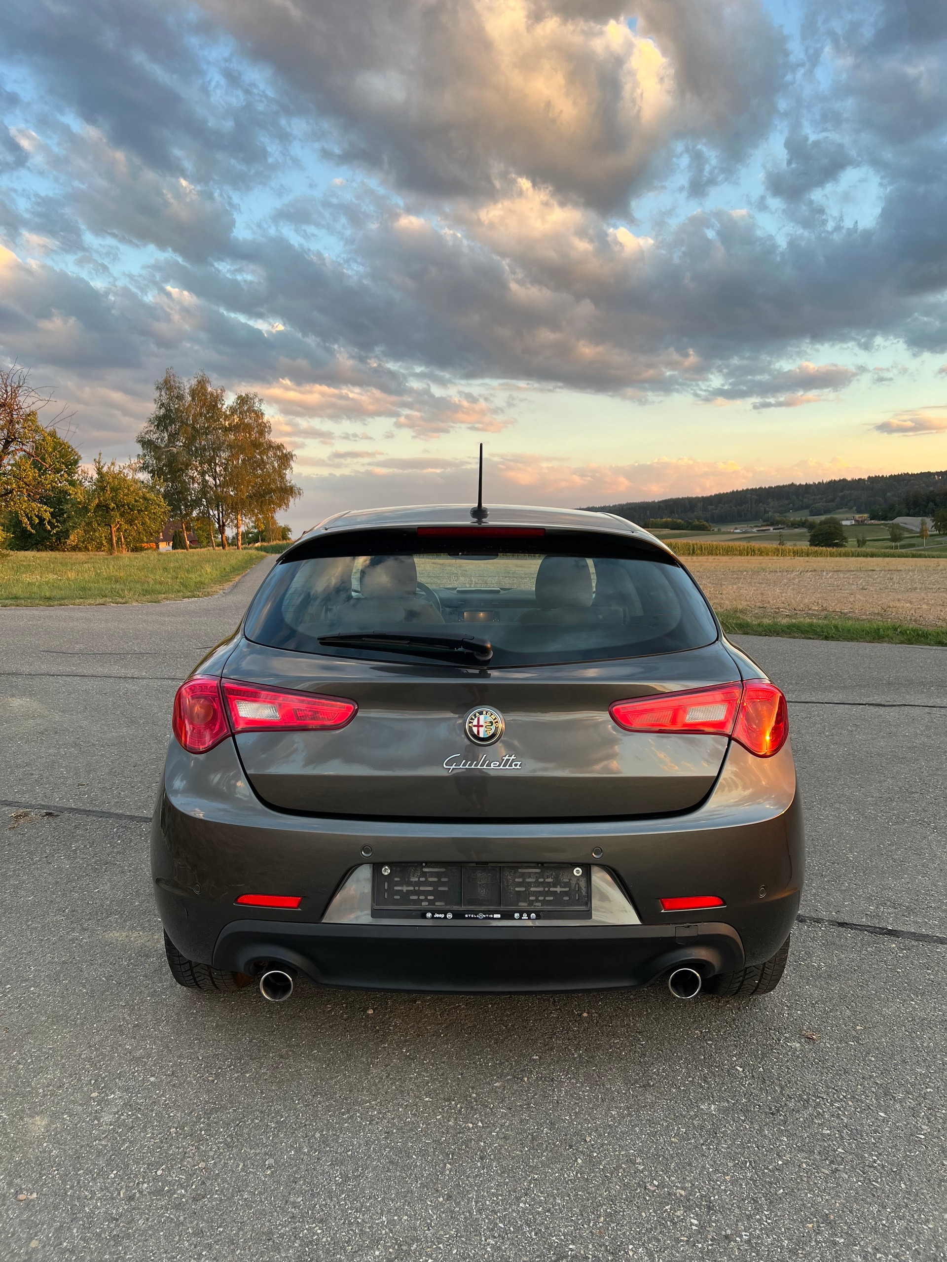 ALFA ROMEO Giulietta 2.0 JTDM Distinctive TCT-image-4