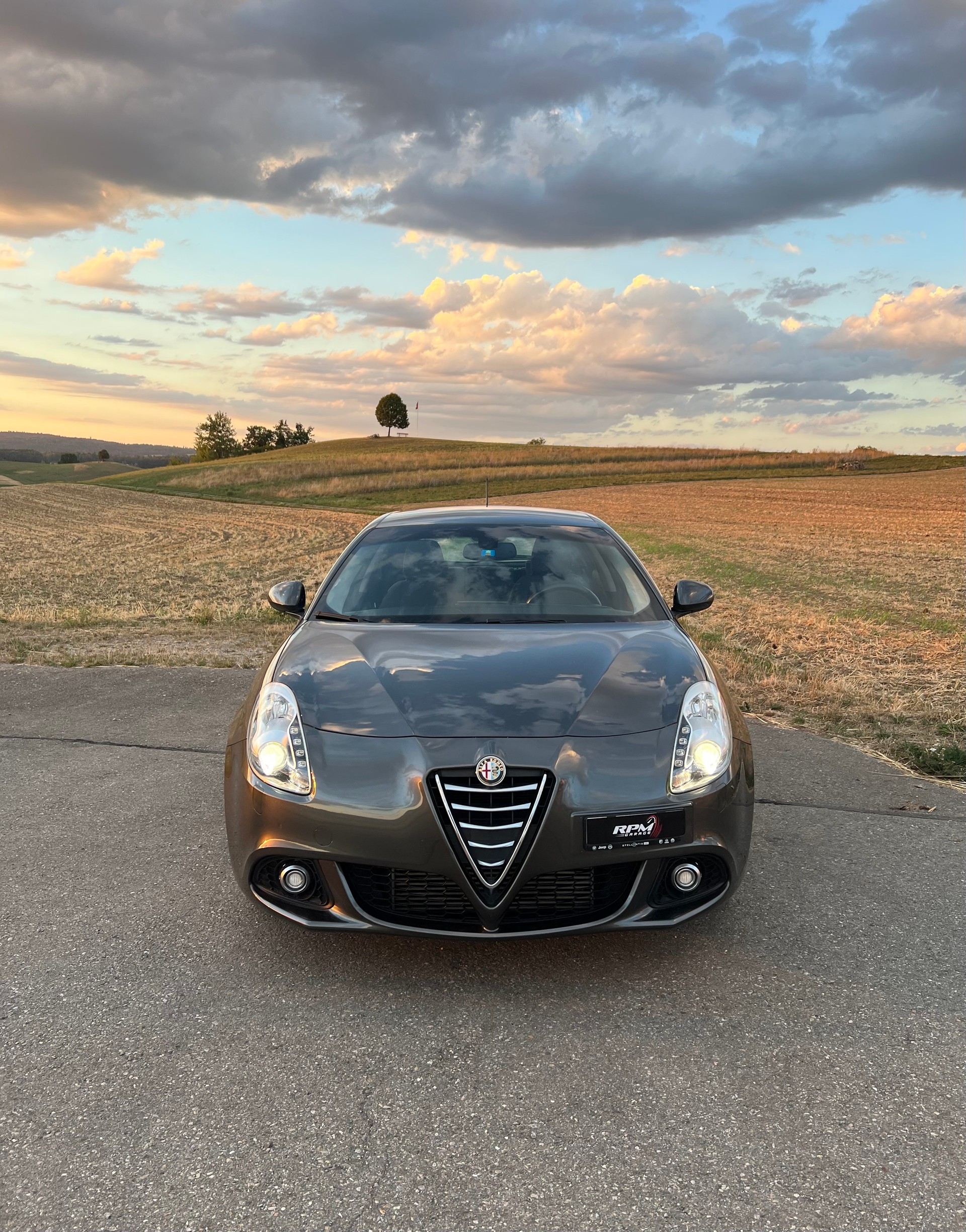 ALFA ROMEO Giulietta 2.0 JTDM Distinctive TCT-image-0