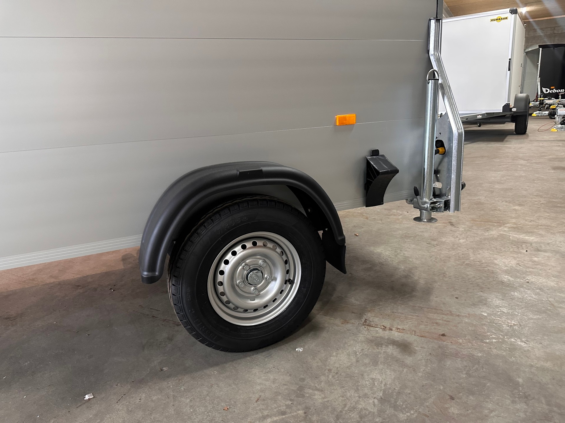CHEVAL LIBERTE Roadster 255-image-18