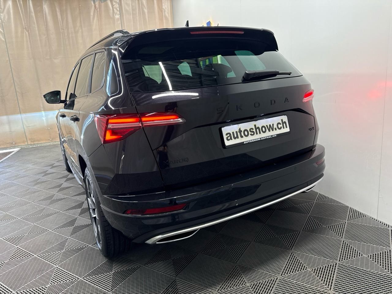 SKODA Karoq 2.0 TSI SportLine 4x4 DSG-image-15