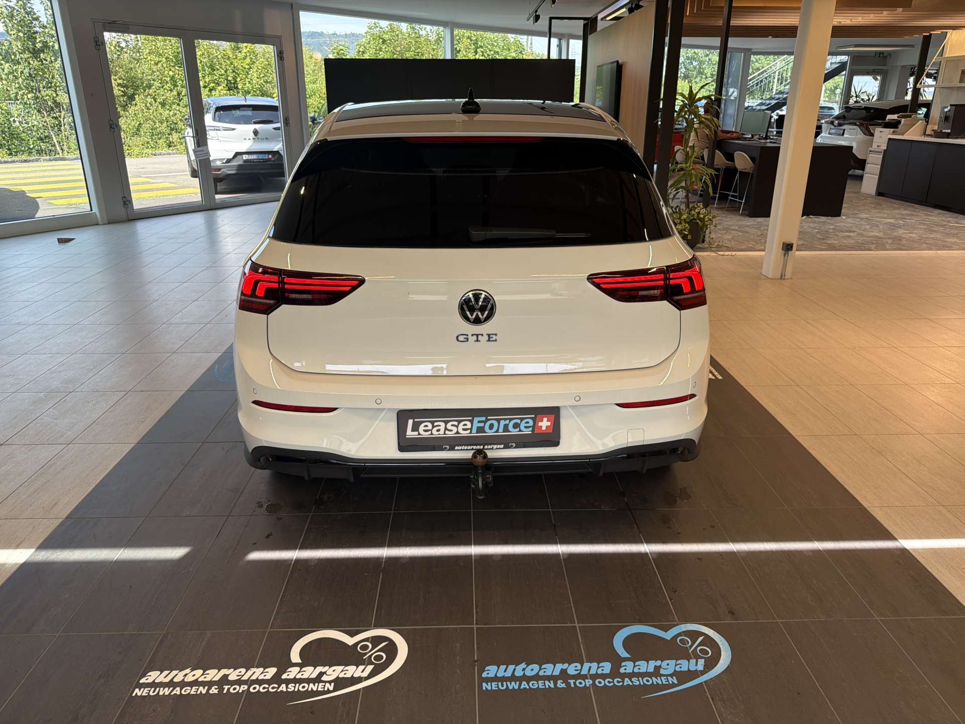 VW Golf 1.5 TSi PHEV GTE DSG-Automat-image-12