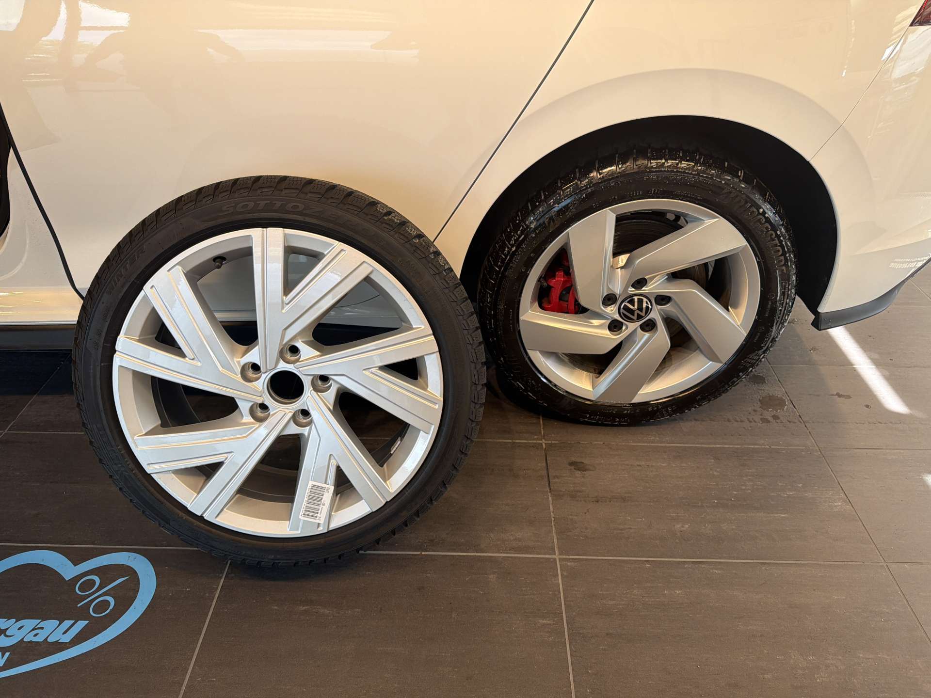 VW Golf 1.5 TSi PHEV GTE DSG-Automat-image-8