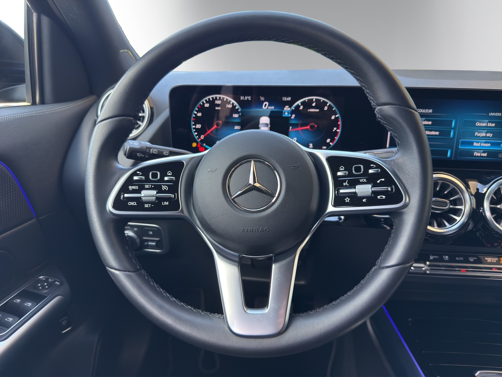 Image MERCEDES-BENZ GLA-200 GLA 200 Progressive