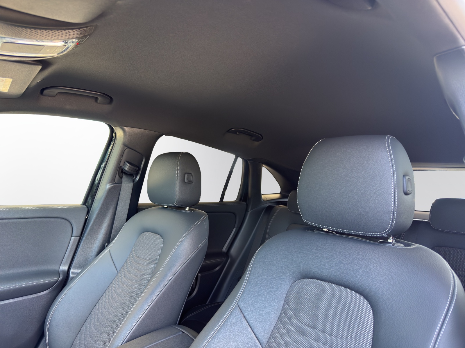Image MERCEDES-BENZ GLA-200 GLA 200 Progressive