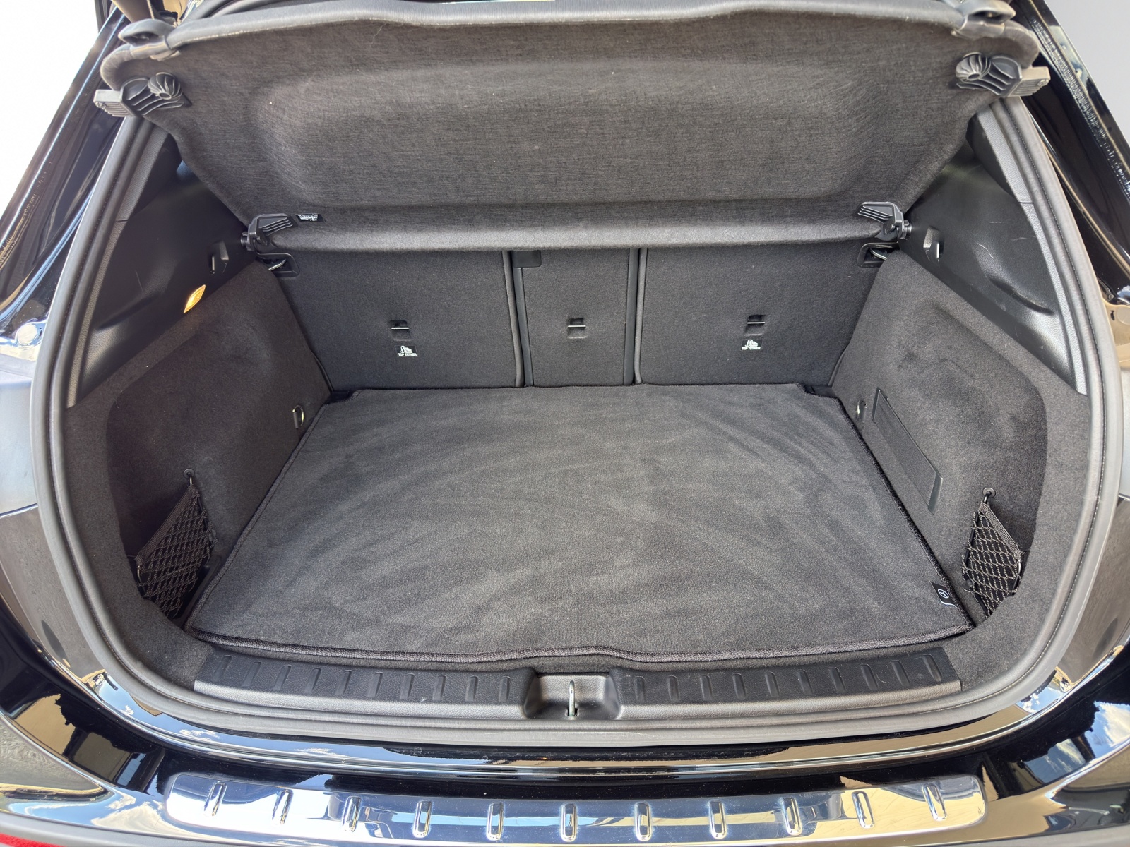 Image MERCEDES-BENZ GLA-200 GLA 200 Progressive