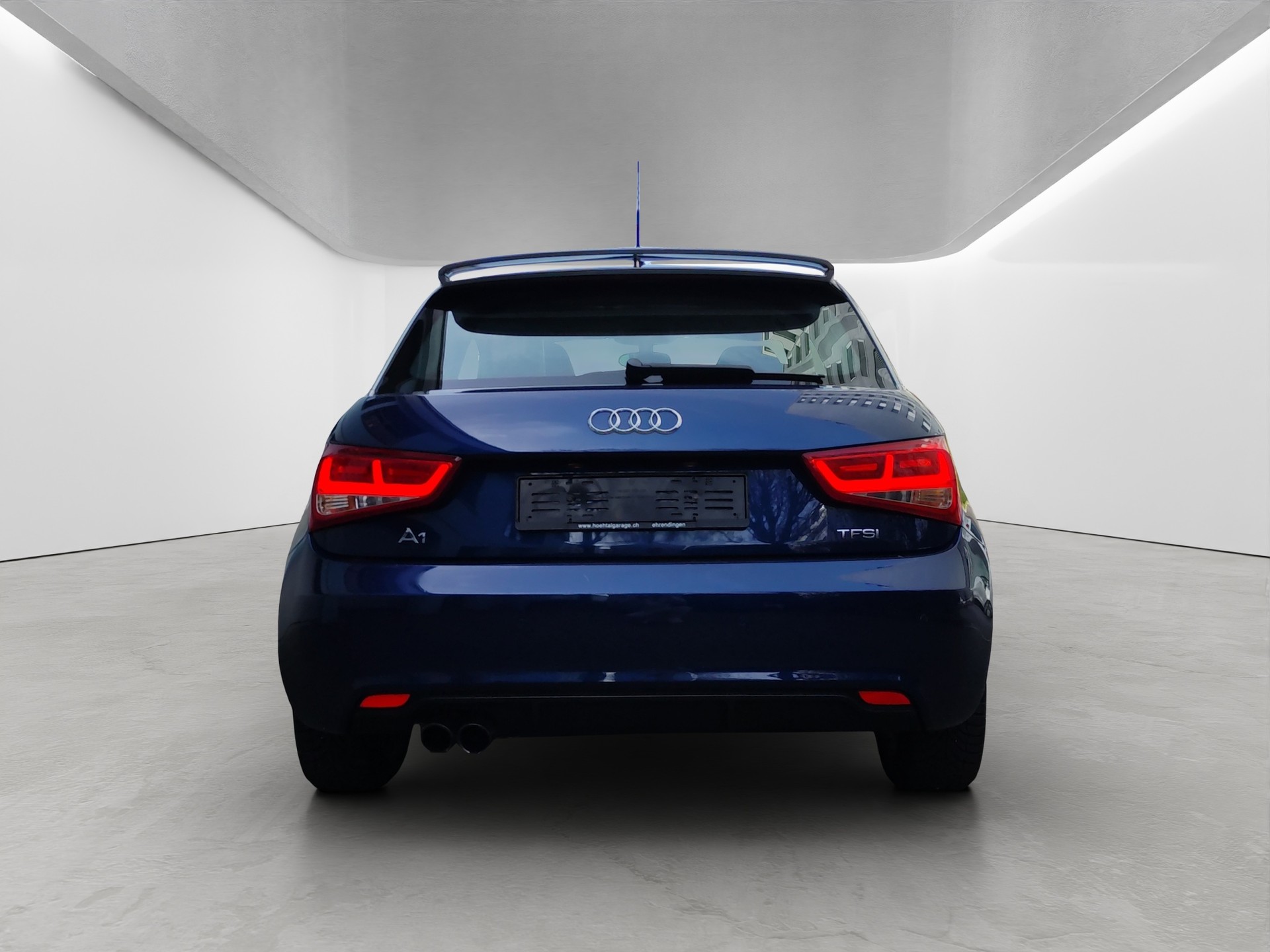 AUDI A1 1.4 TFSI Attraction S-tronic-image-5