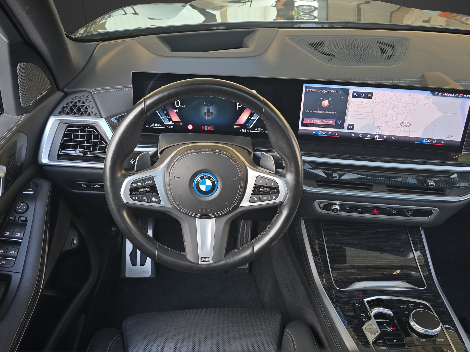 BMW X5 50e xDrive M Sport PRO ** 2'700 kg Anhängelast // 5 Jahre GARANTIE **-image-11
