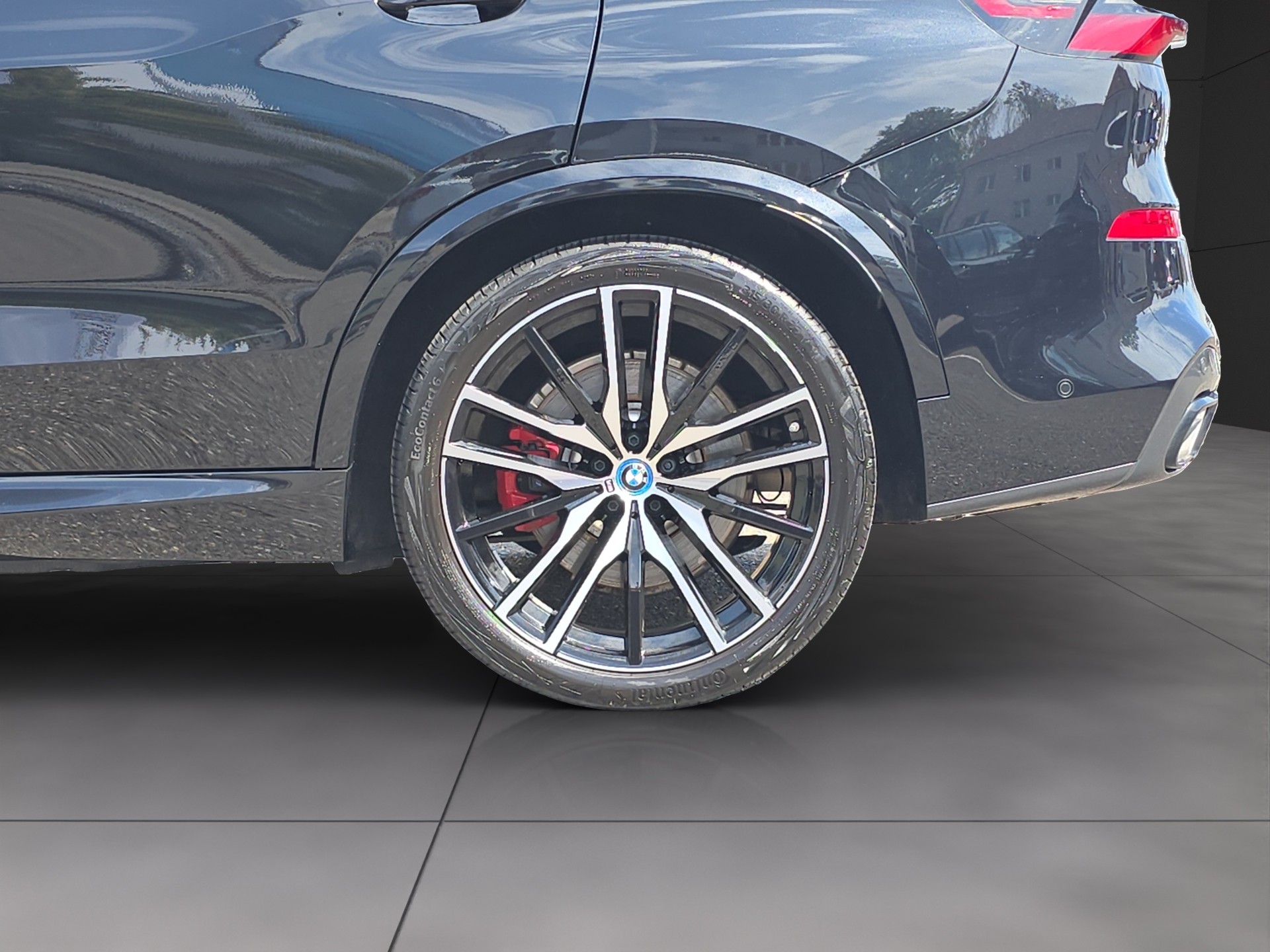 BMW X5 50e xDrive M Sport PRO ** 2'700 kg Anhängelast // 5 Jahre GARANTIE **-image-15
