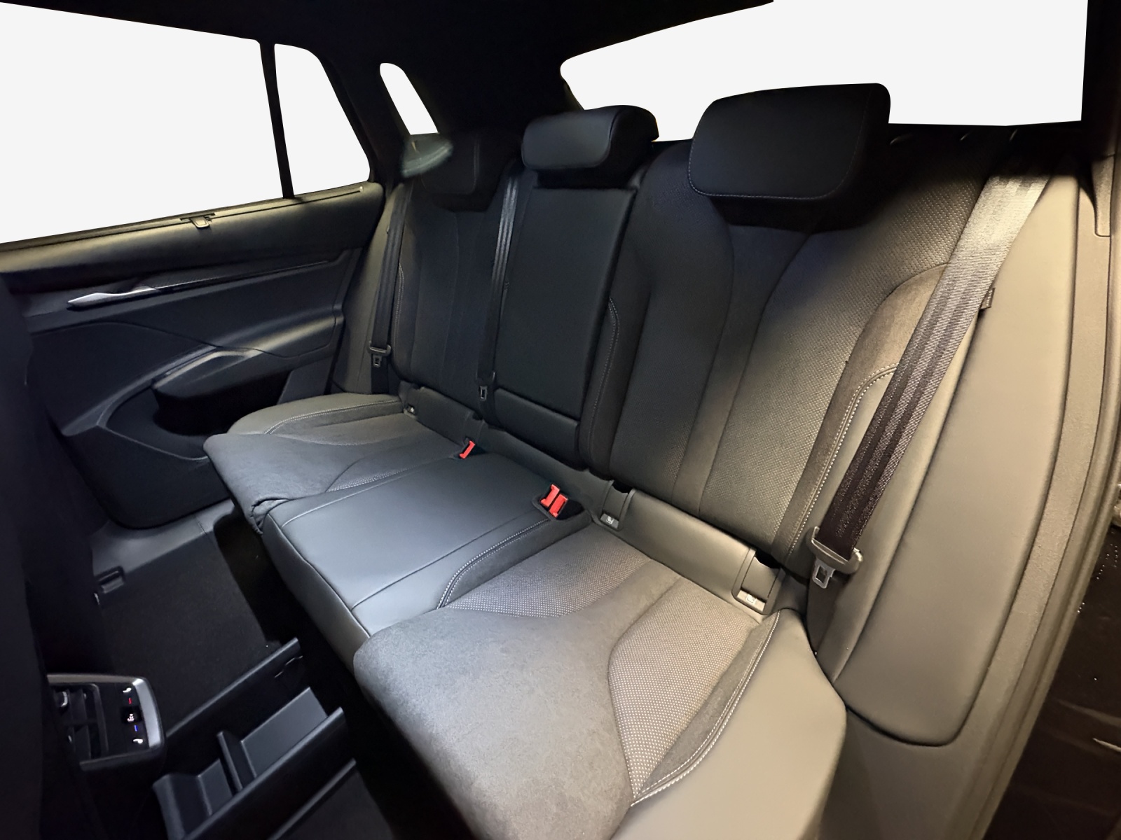SKODA Elroq 85 Sportline-image-11