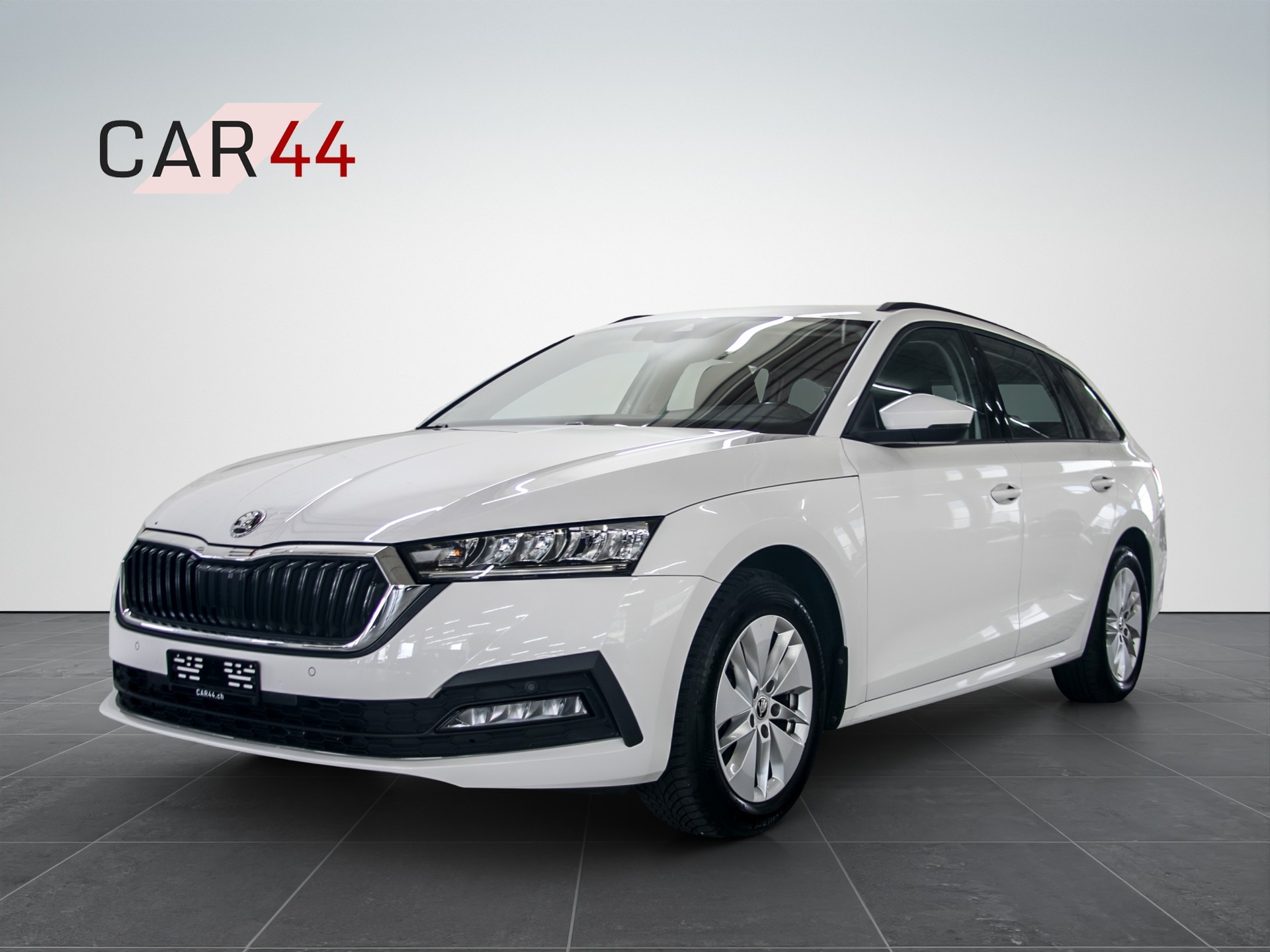 SKODA Octavia Combi 2.0 TDI DSG Ambition 4x4-image-0