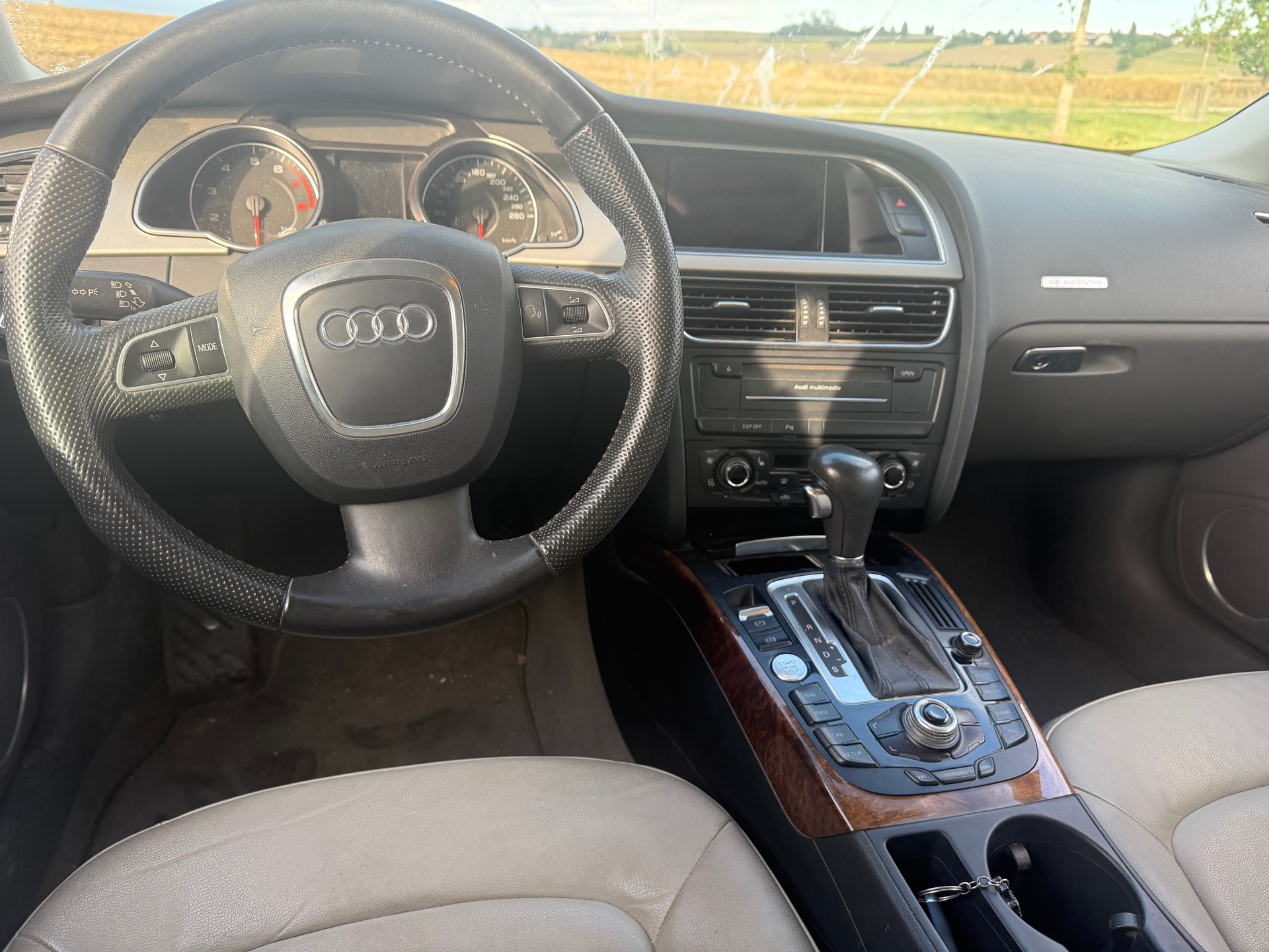 AUDI A5 Sportback 2.0 TFSI quattro S-tronic-image-11