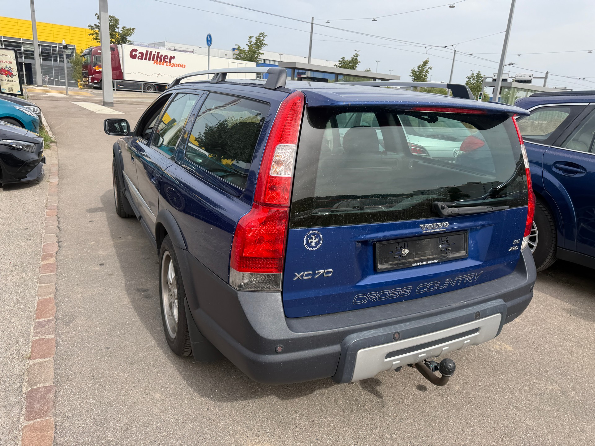 VOLVO XC70 D5 AWD Ocean Race-image-7