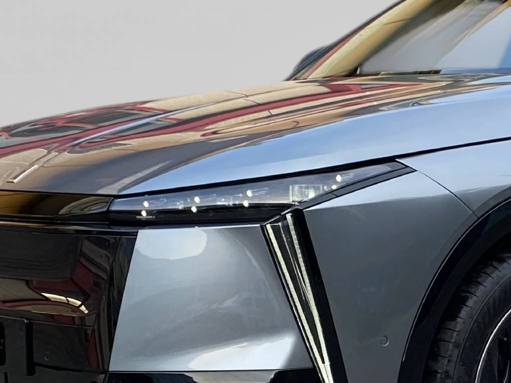 DS AUTOMOBILES No8 230ch Automatique PALLAS-showroom-element-2