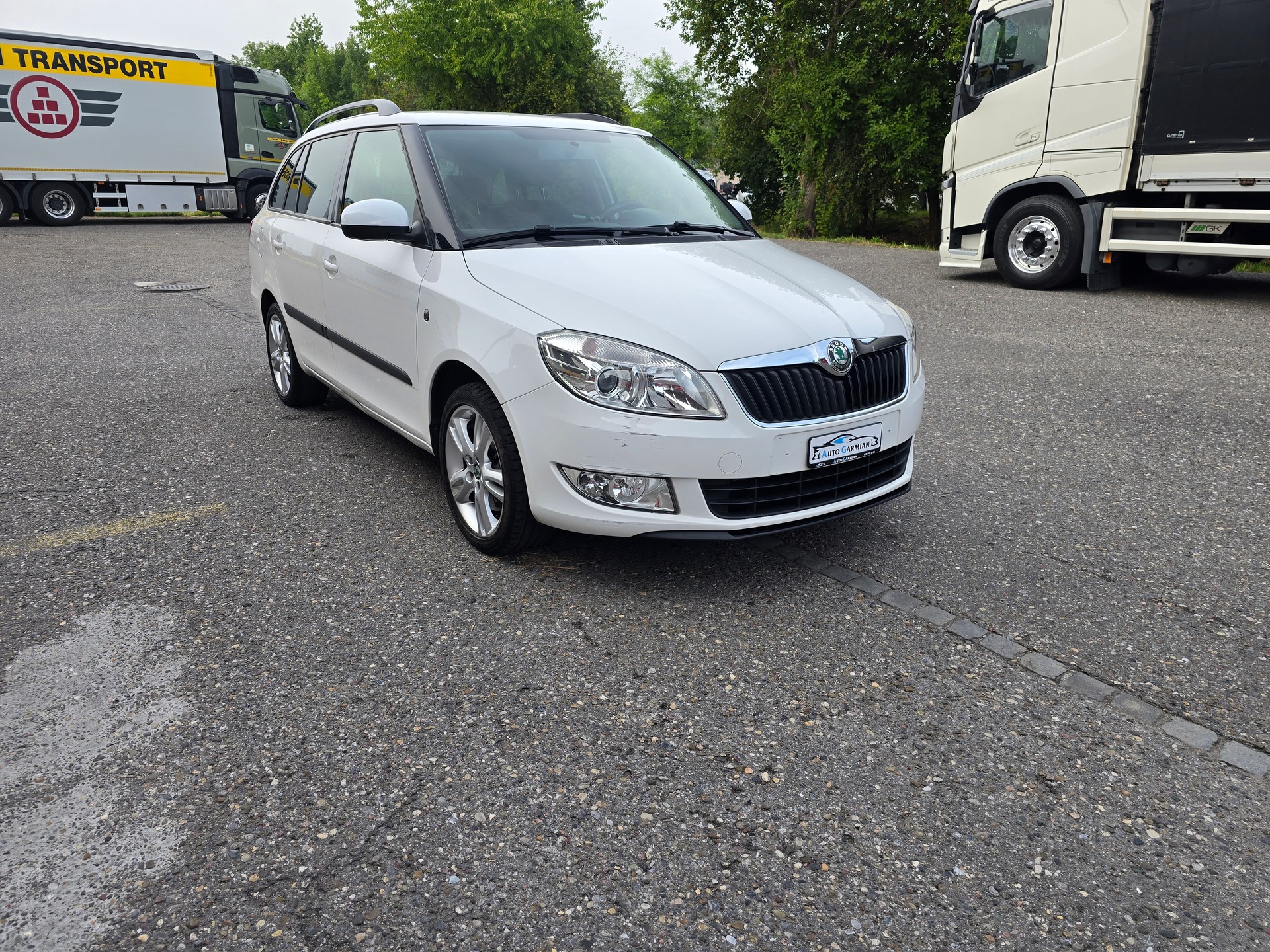 SKODA Fabia 1.2 TSI Classic DSG-image-1