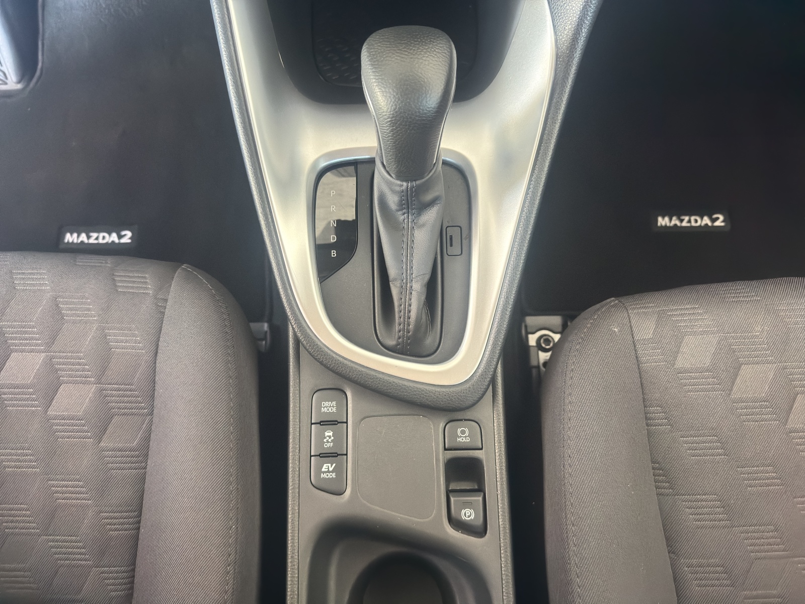 MAZDA 2 1.5 Hybrid 115 PS Exclusive-Line-image-14