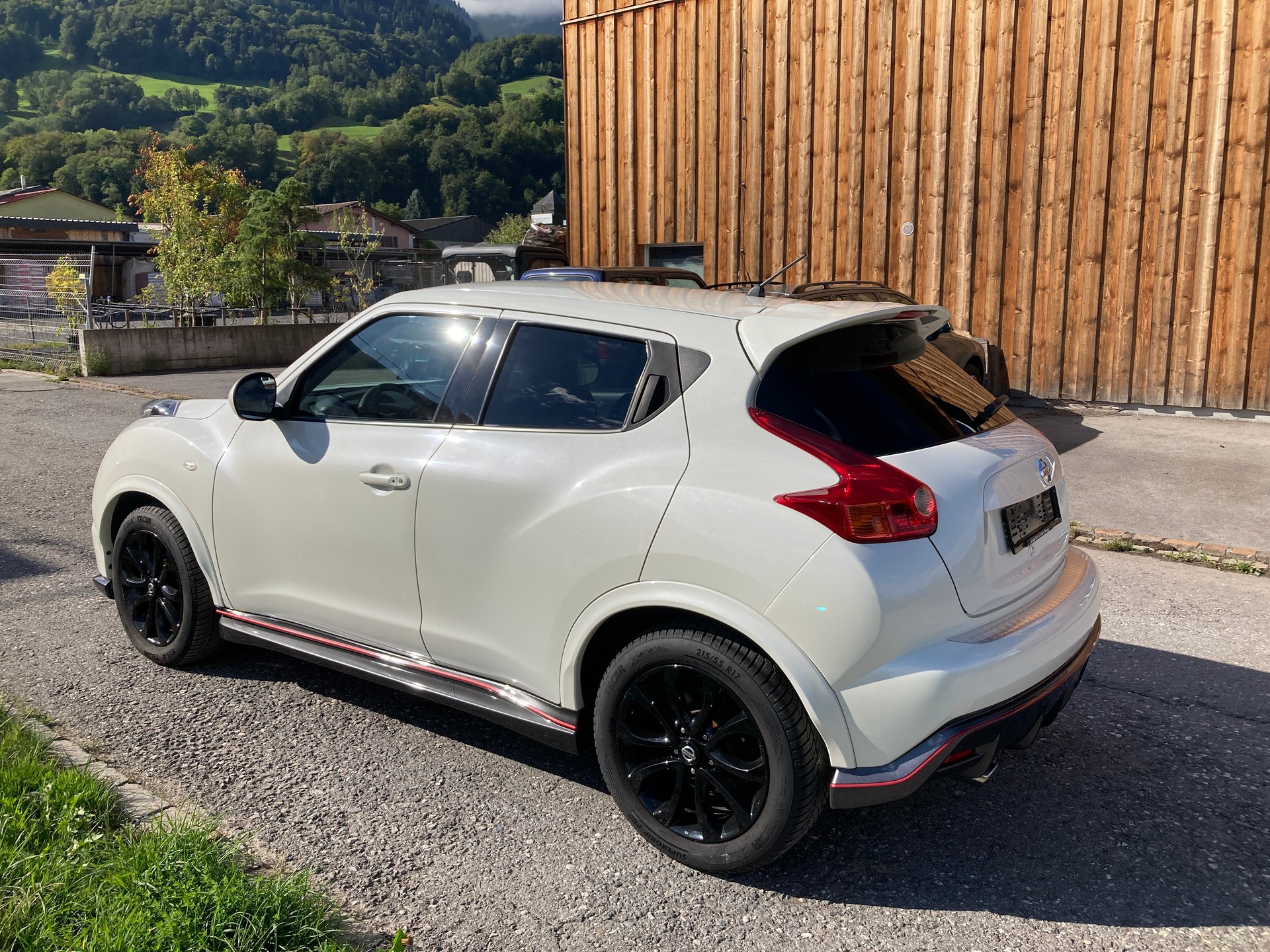 NISSAN Juke 1.6 DIG-T Nismo 4x4 Xtronic M-CVT-image-1