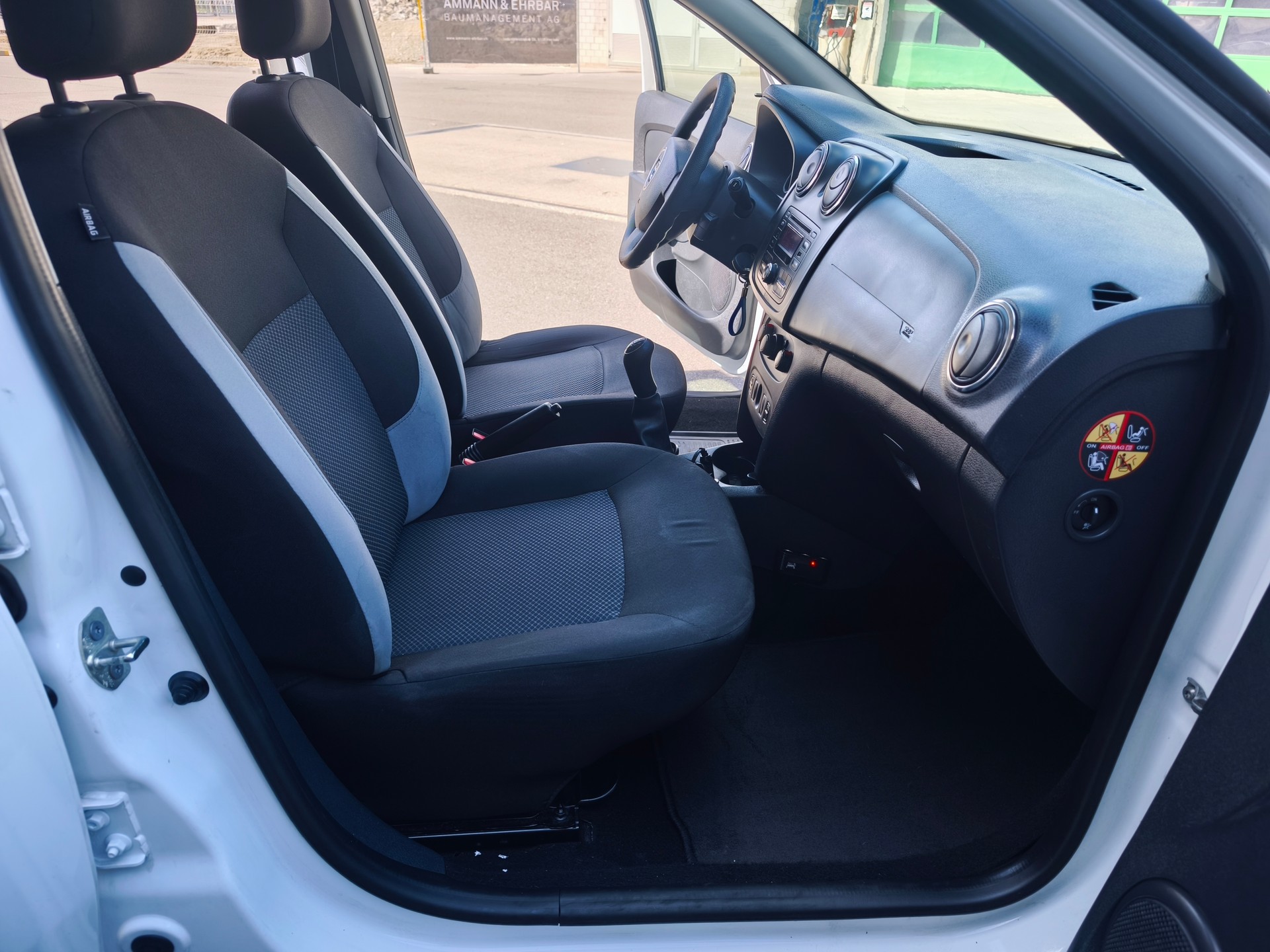 DACIA Sandero 1.2 Essential-image-6