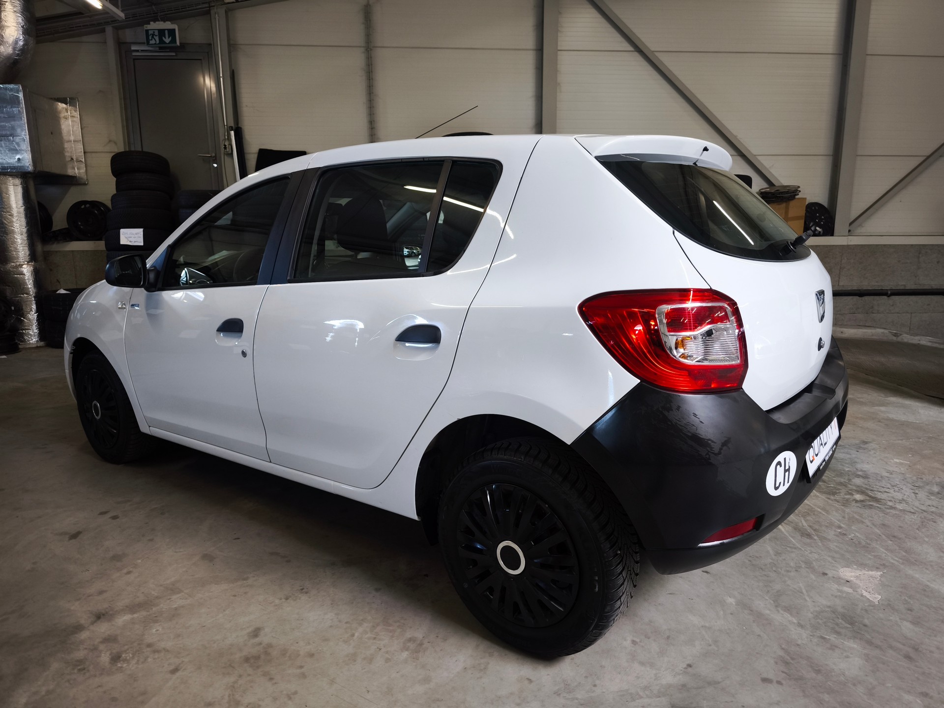 DACIA Sandero 1.2 Essential-image-4