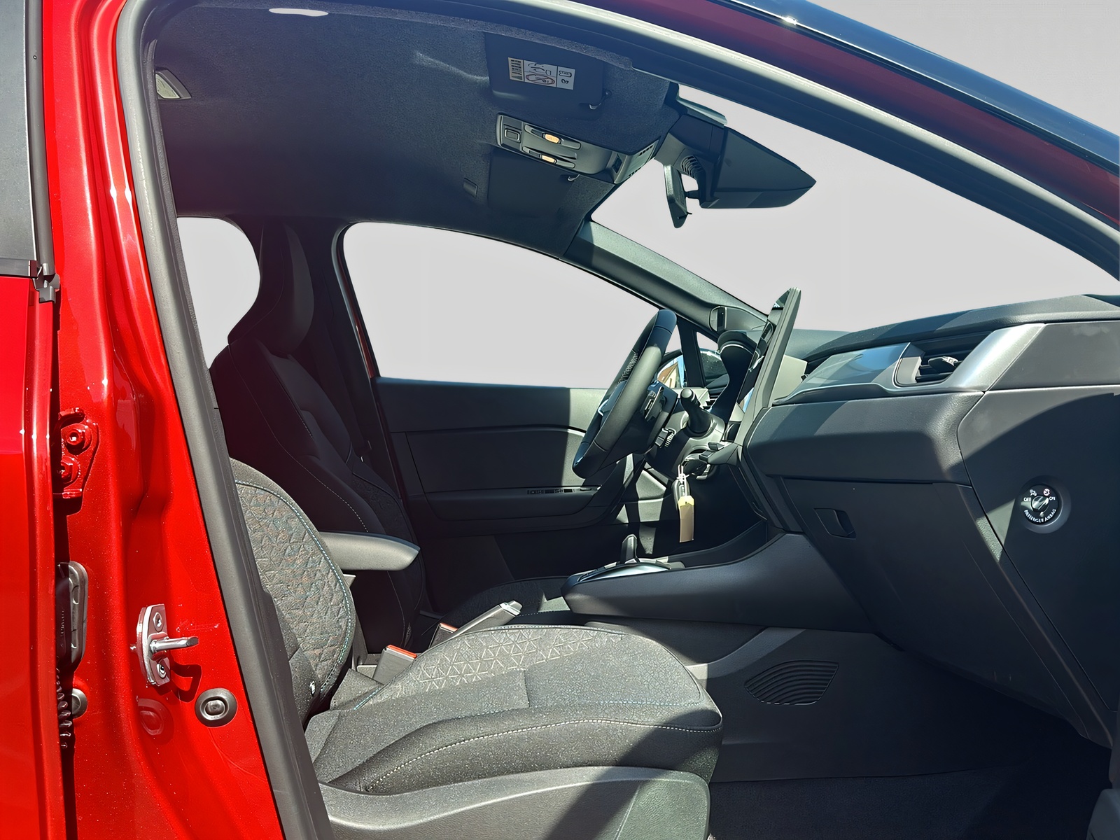 RENAULT Captur-image-9
