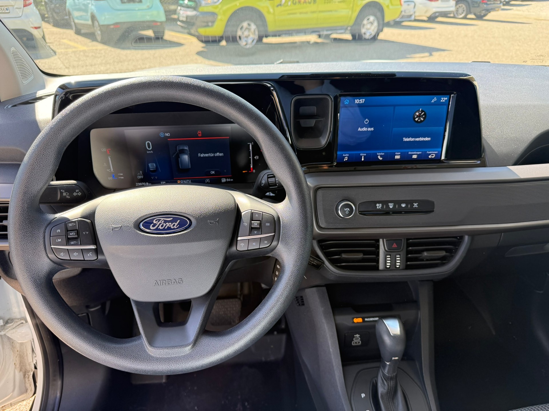 FORD Transit Courier Van 1.0 EcoBoost Trend Automat-image-8