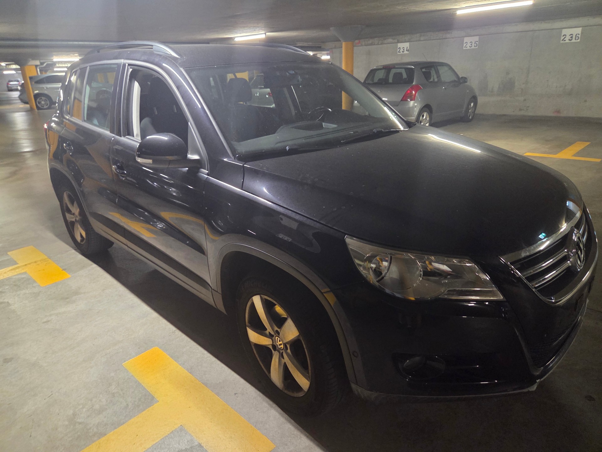VW Tiguan 1.4 TSI BlueMotion Value 4x2-image-1