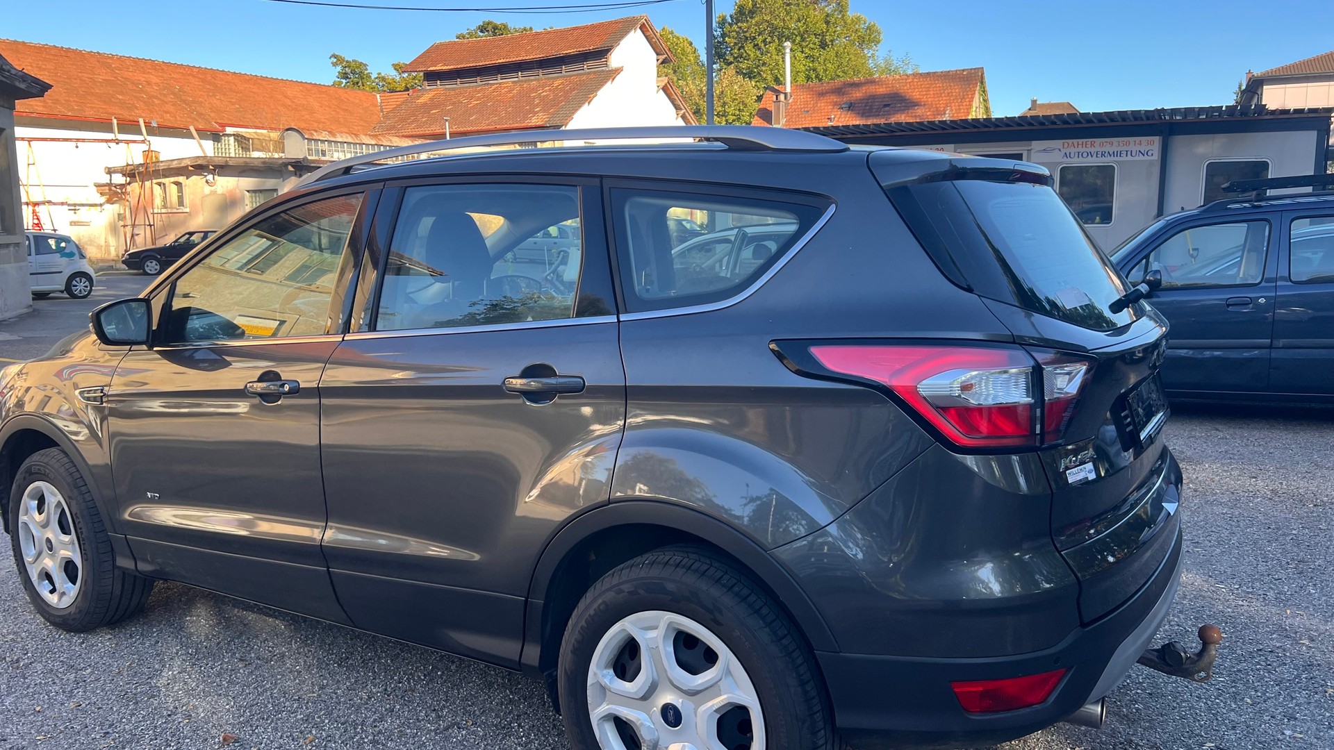FORD Kuga 1.5 SCTi Titanium 4WD Automatic-image-4