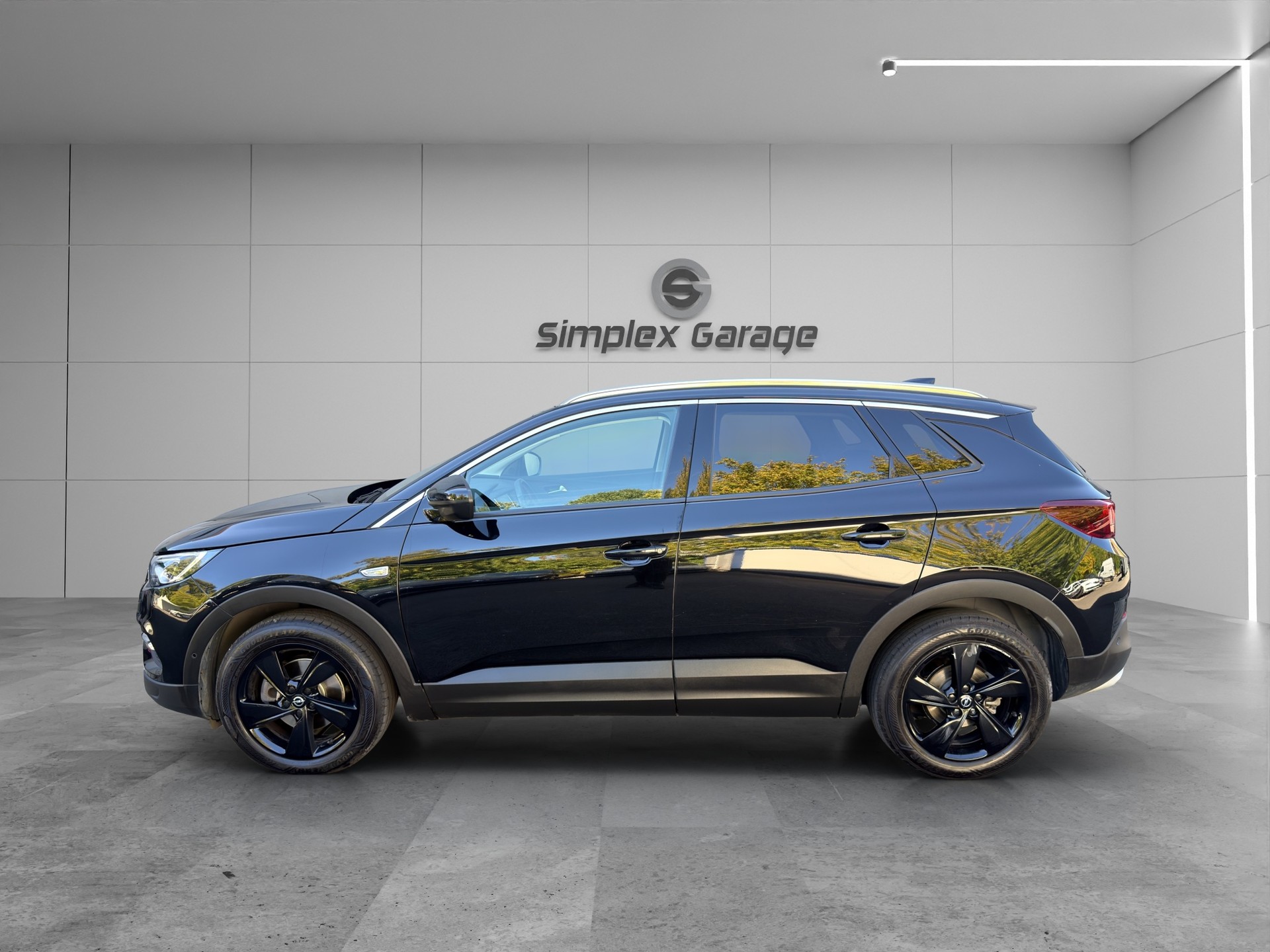 OPEL Grandland X 1.2i TP Excellence Automatik-image-1