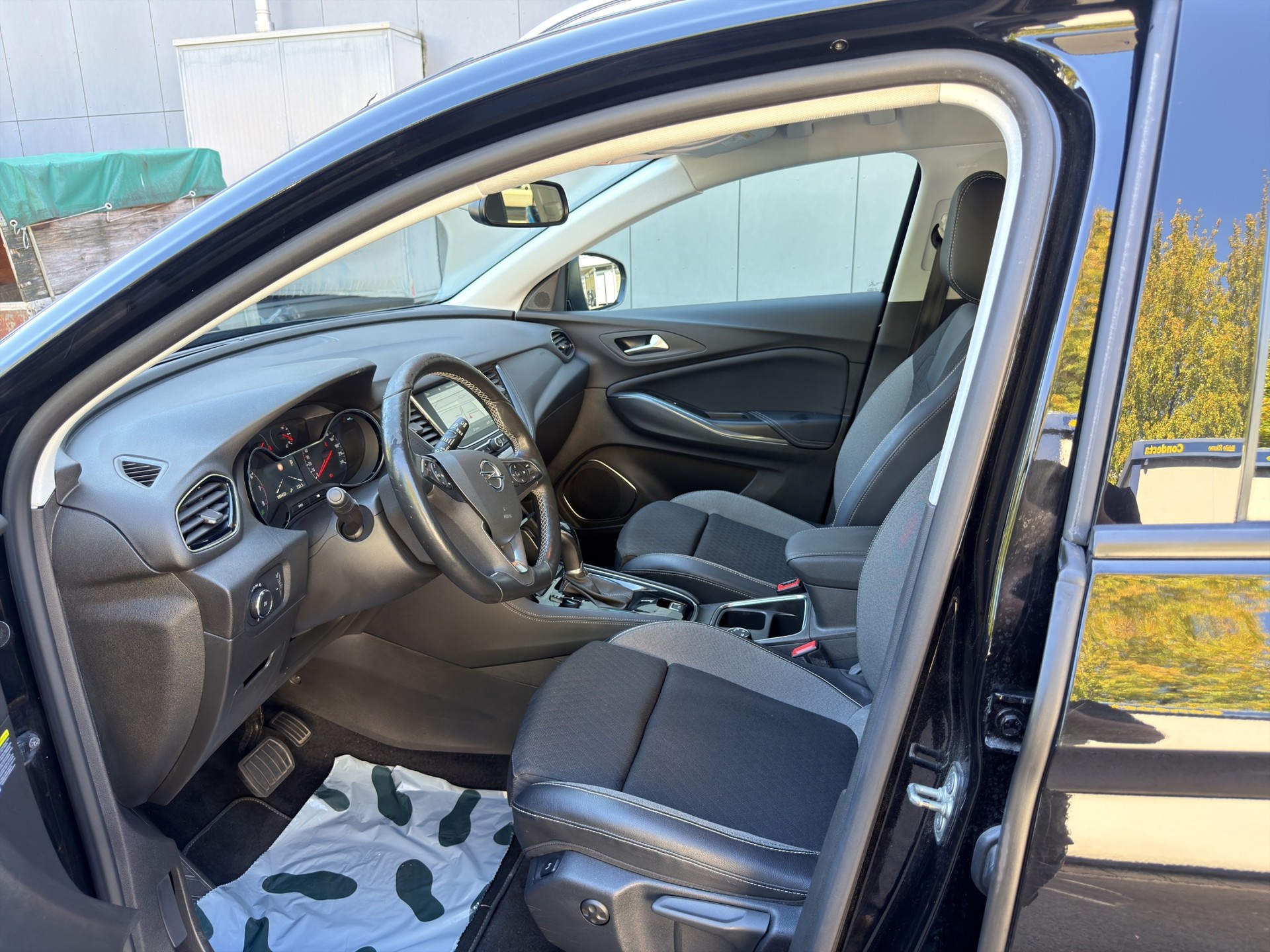 OPEL Grandland X 1.2i TP Excellence Automatik-image-10