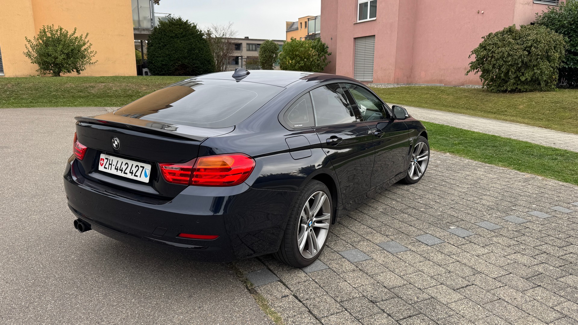 BMW 430i Gran Coupé xDrive Sport Line Steptronic-image-4