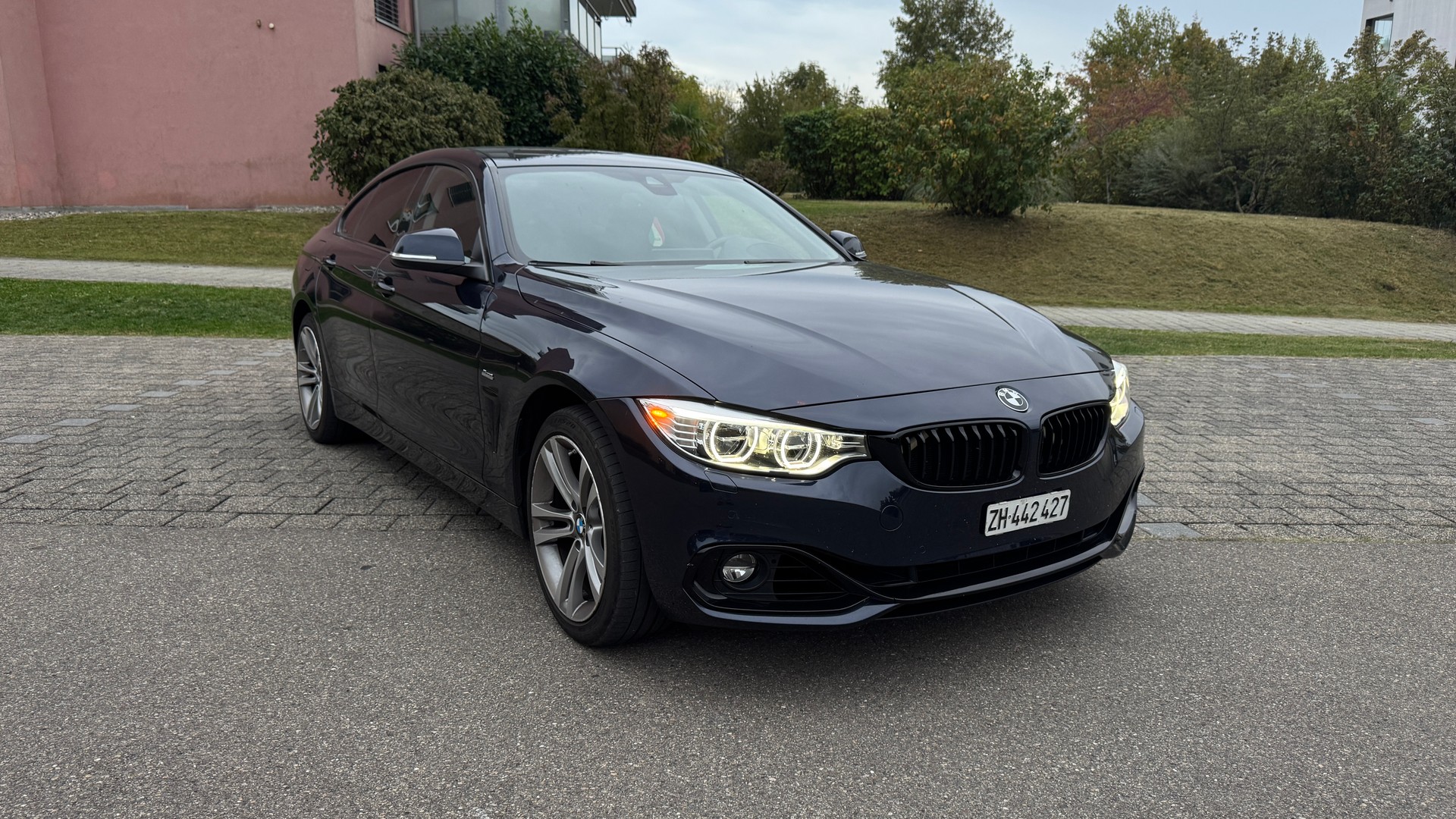BMW 430i Gran Coupé xDrive Sport Line Steptronic-image-0