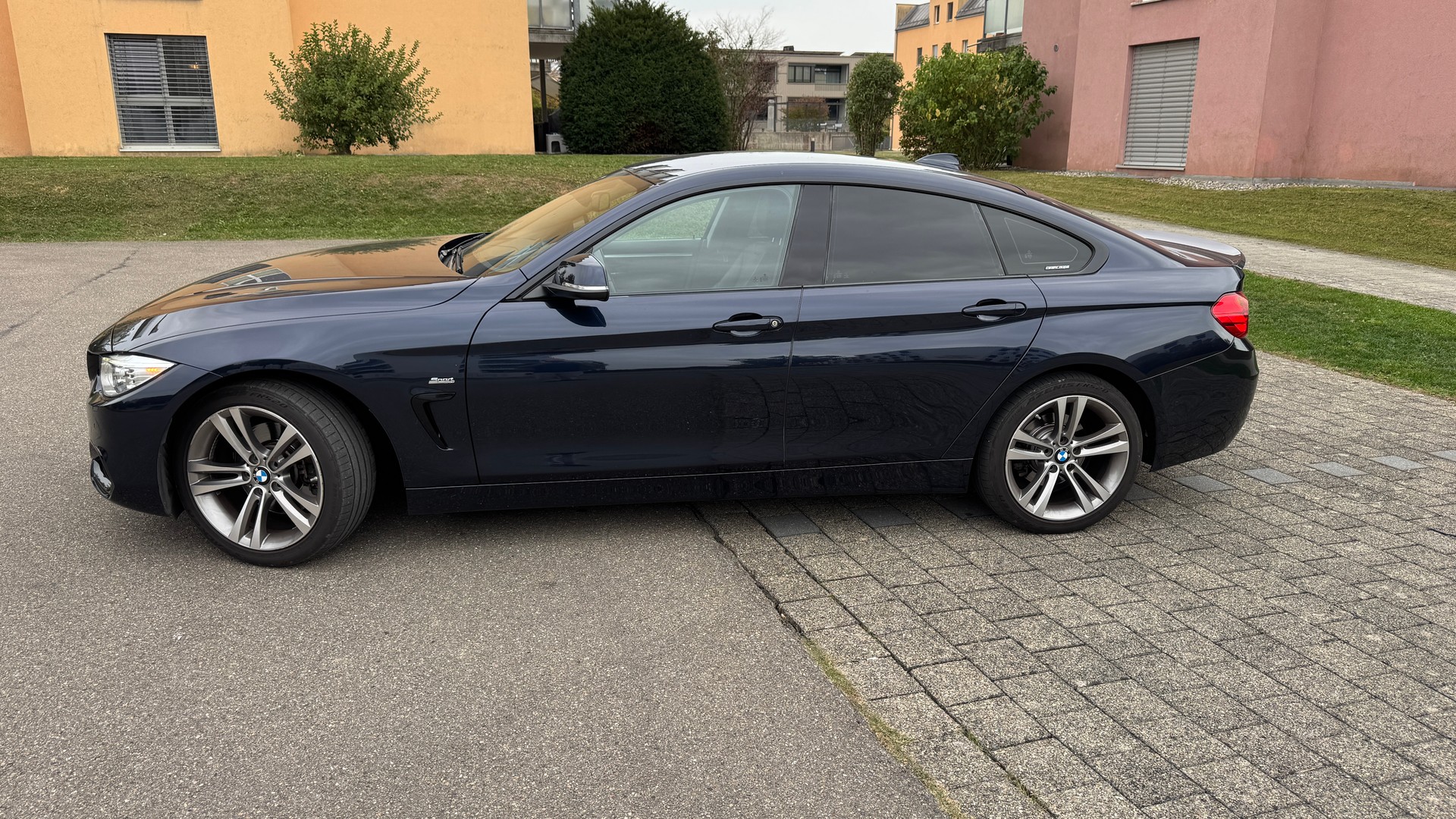 BMW 430i Gran Coupé xDrive Sport Line Steptronic-image-2