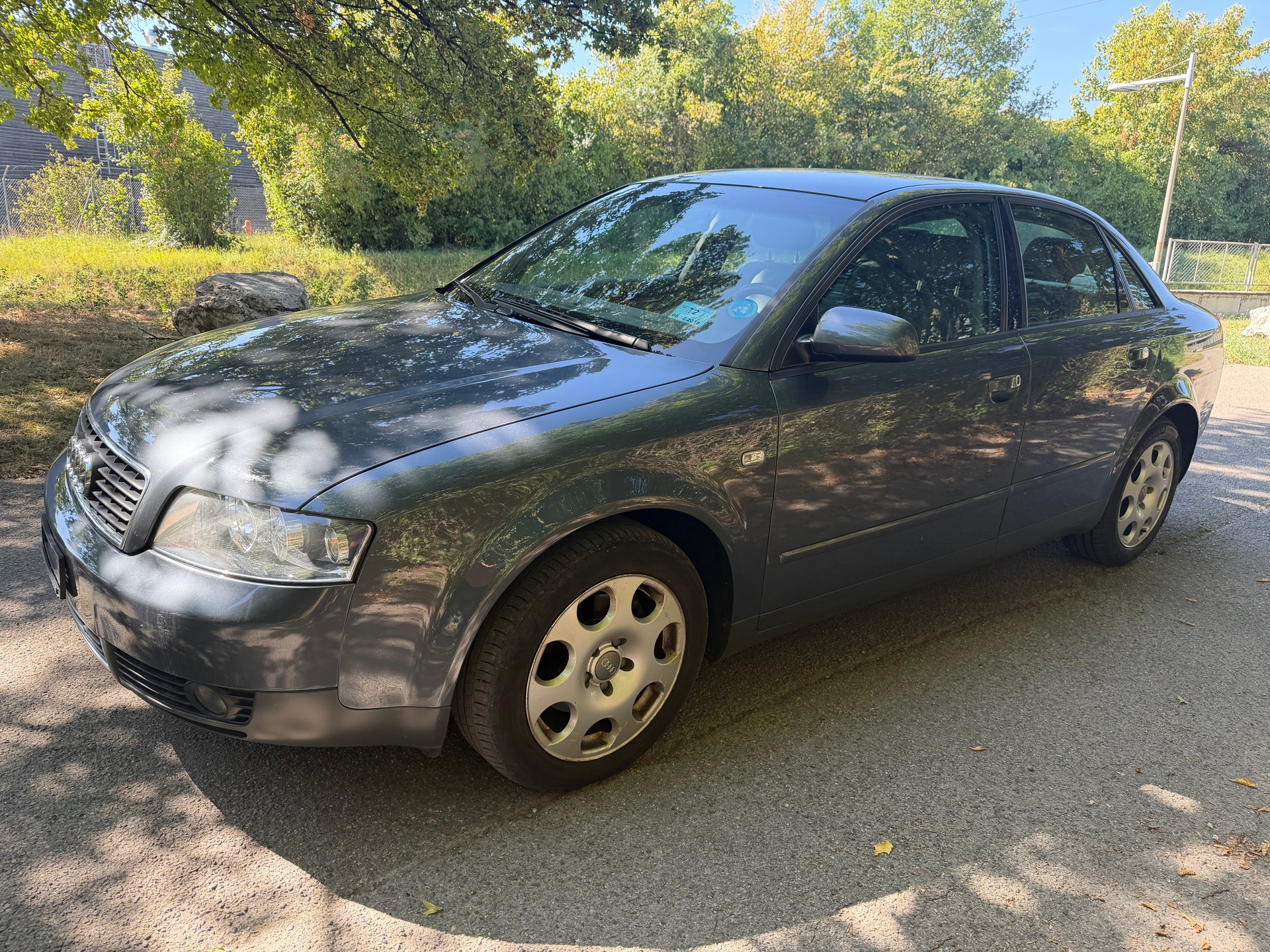 AUDI A4 2.0 FSI-image-1