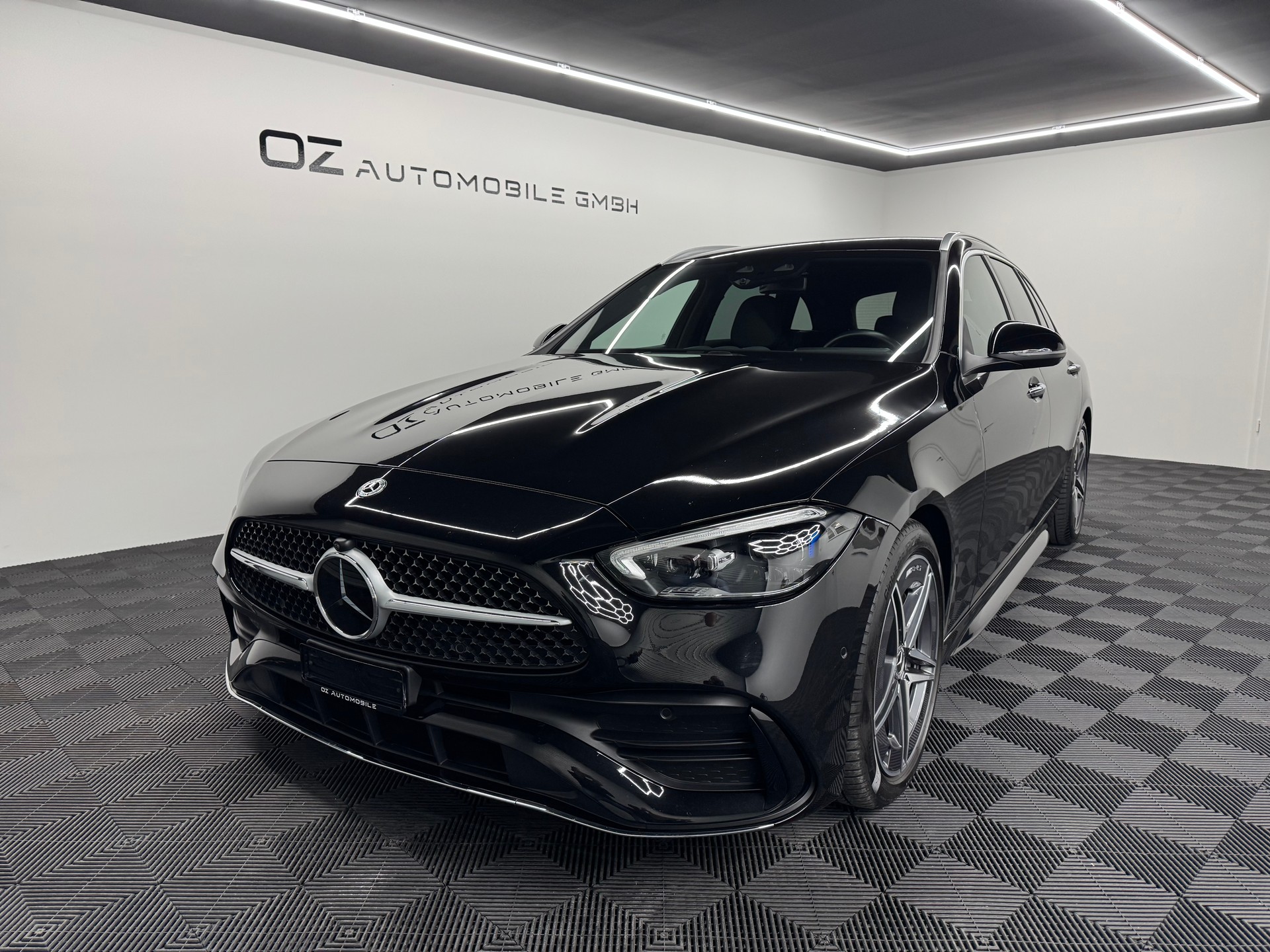MERCEDES-BENZ C 200 T AMG Line