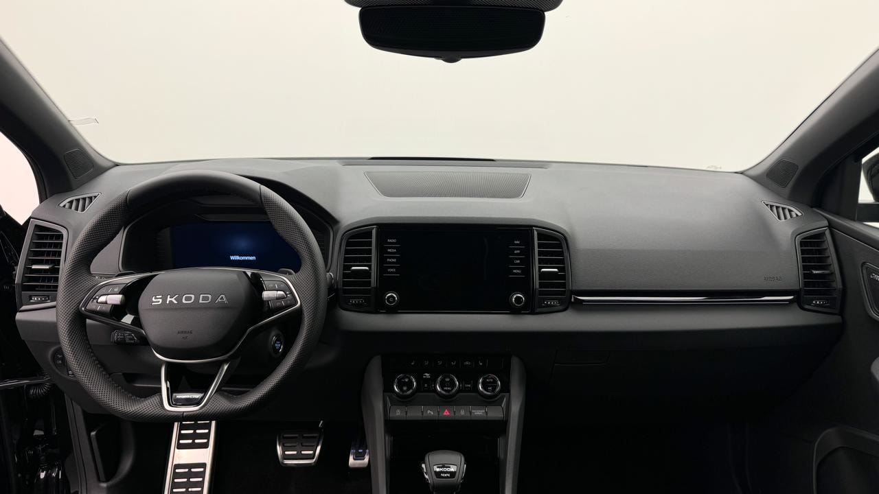 SKODA Karoq 2.0 TSI SportLine 4x4 DSG-image-5