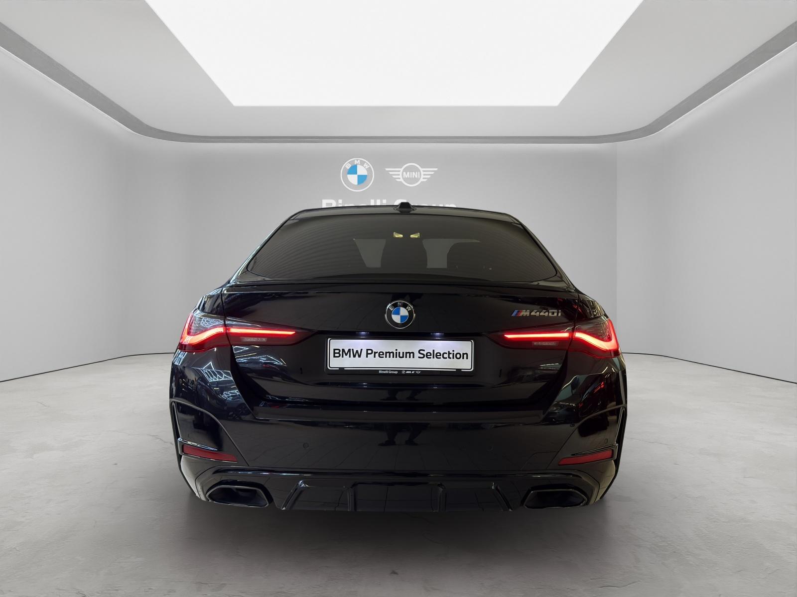 BMW 4er Gran Coupé M440i xDrive M-SportPaket-showroom-element-3