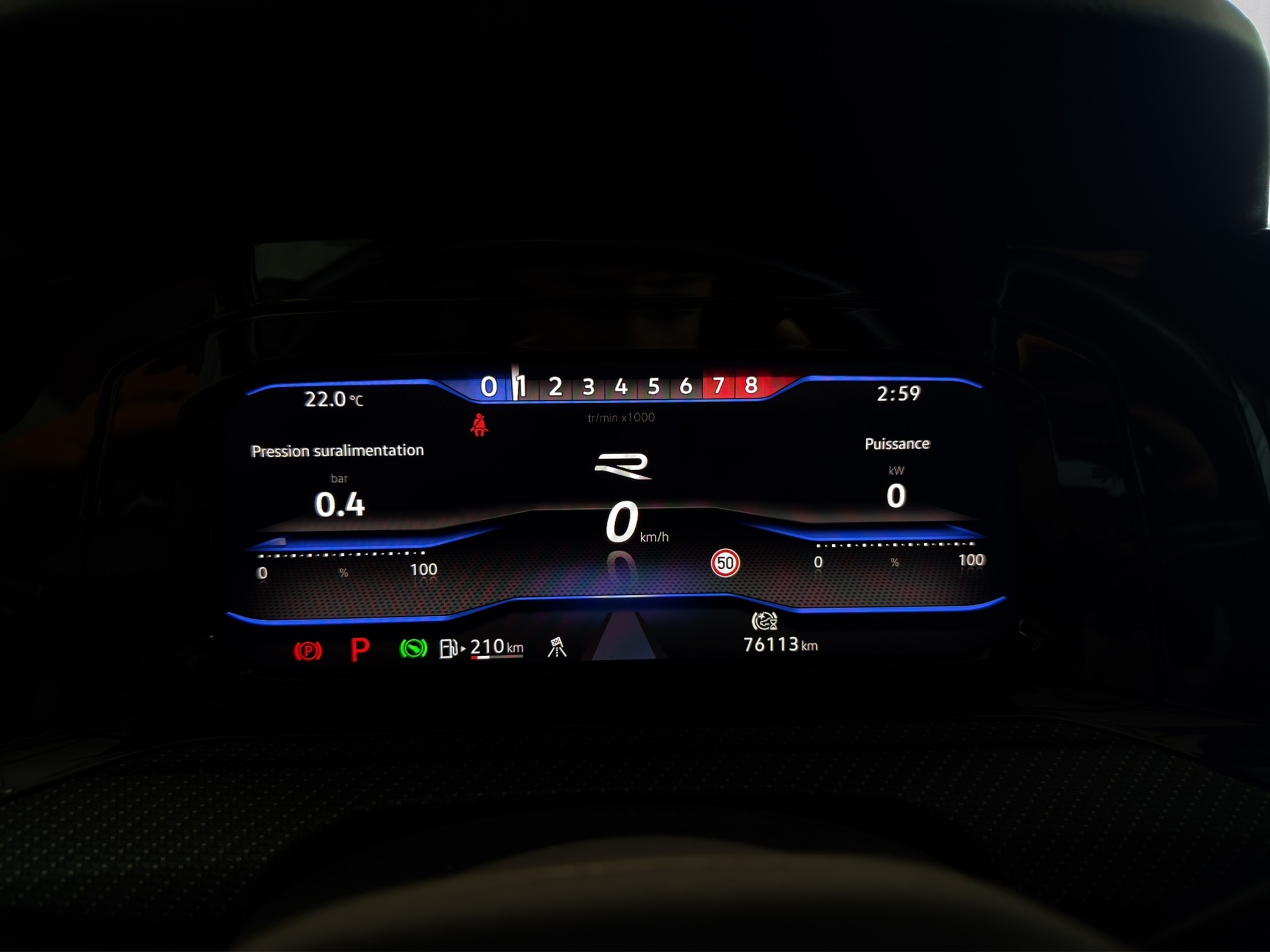 VW Golf 2.0 TSI R DSG 4Motion-image-14