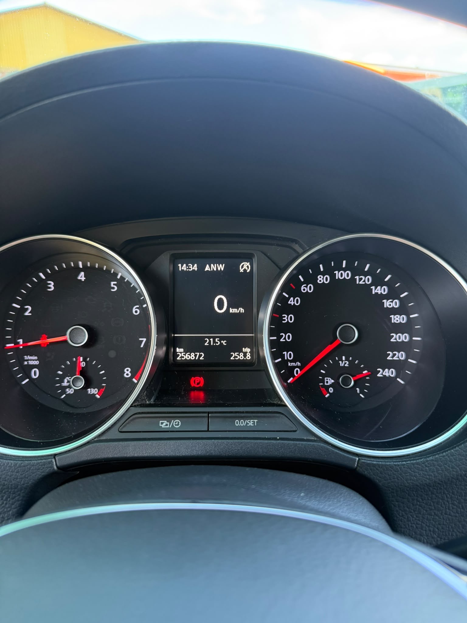 VW Polo 1.0 TSI BMT Trendline-image-13