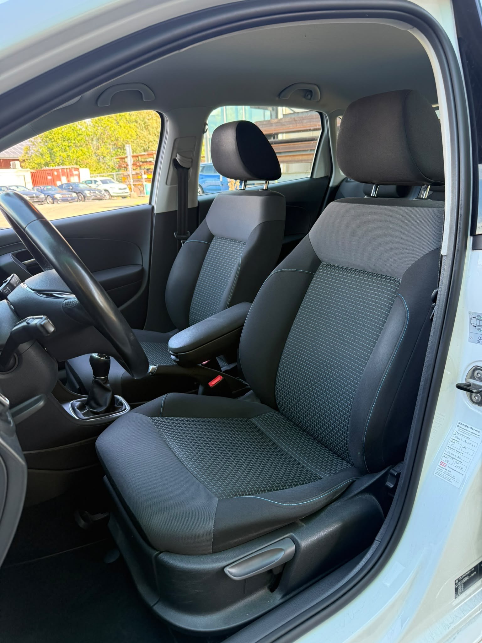 VW Polo 1.0 TSI BMT Trendline-image-9