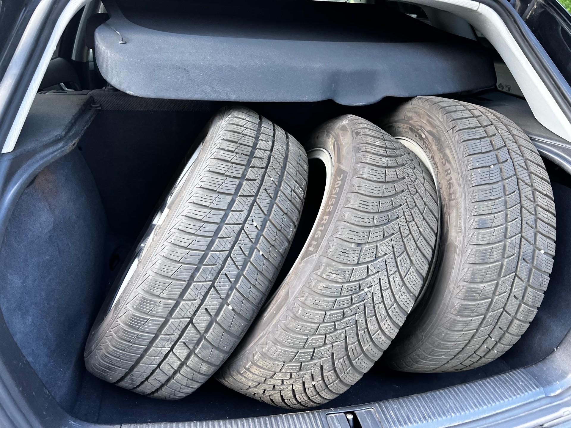 AUDI A3 Sportback 1.8 TFSI Attraction-image-11