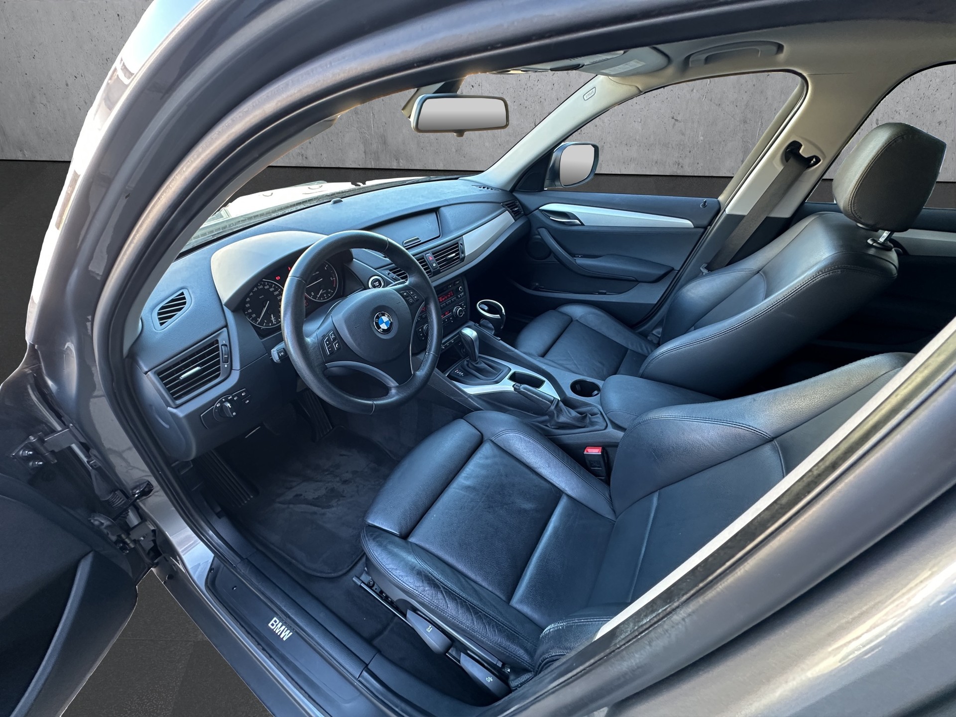BMW X1 20d xDrive-image-9
