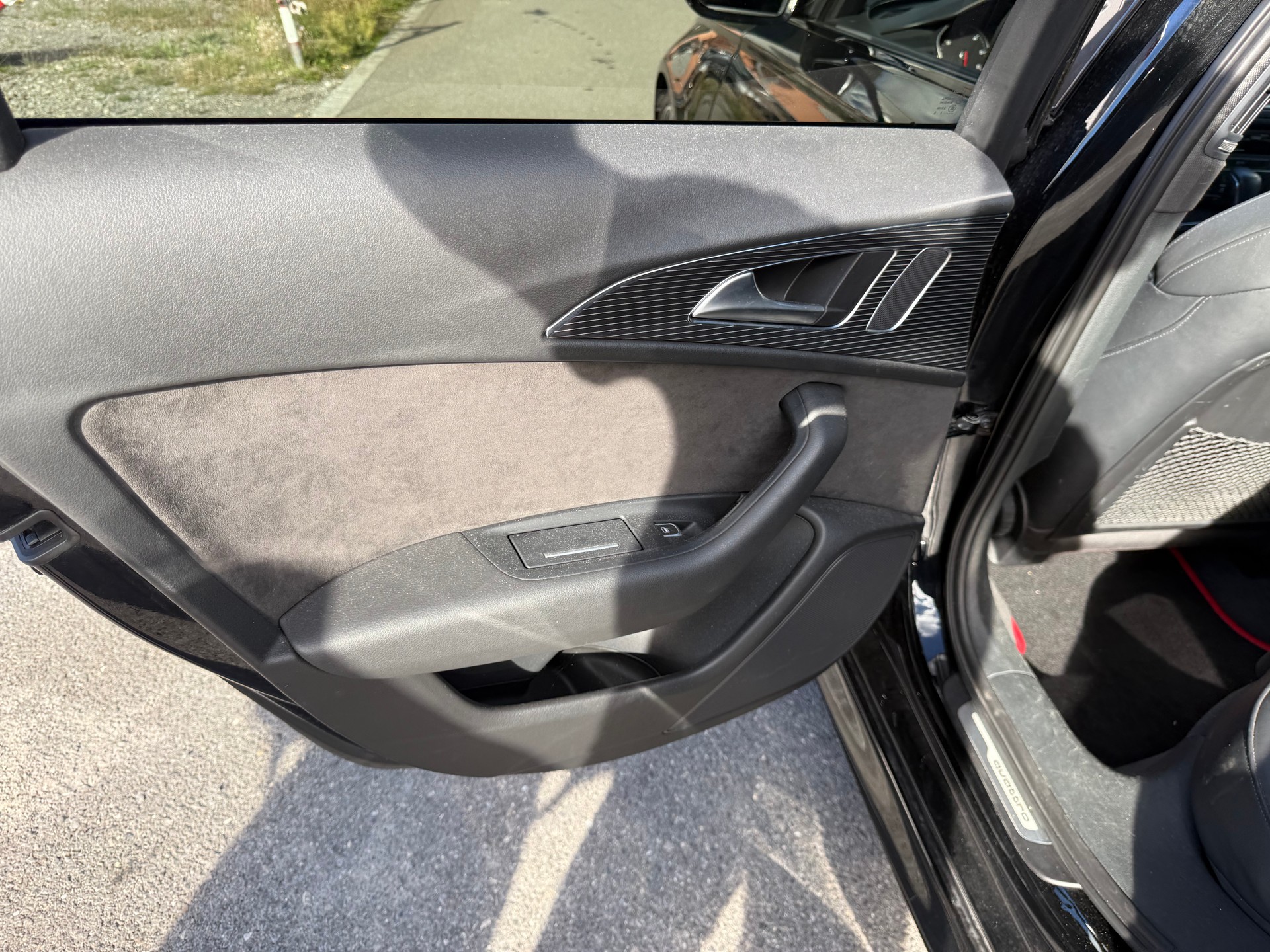 AUDI A6 Avant 3.0 BiTDI V6 qu. competition tiptronic-image-6