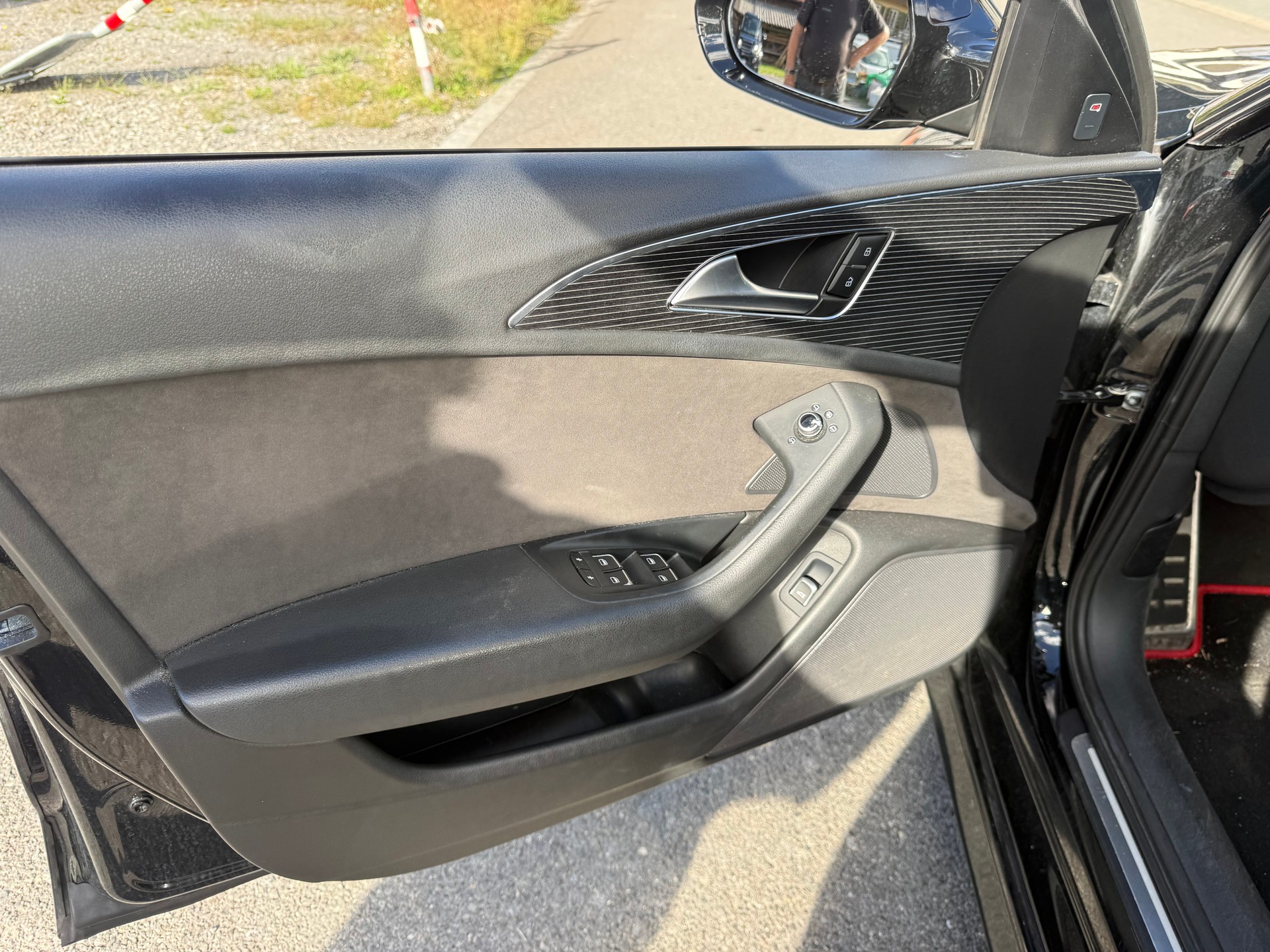 AUDI A6 Avant 3.0 BiTDI V6 qu. competition tiptronic-image-13