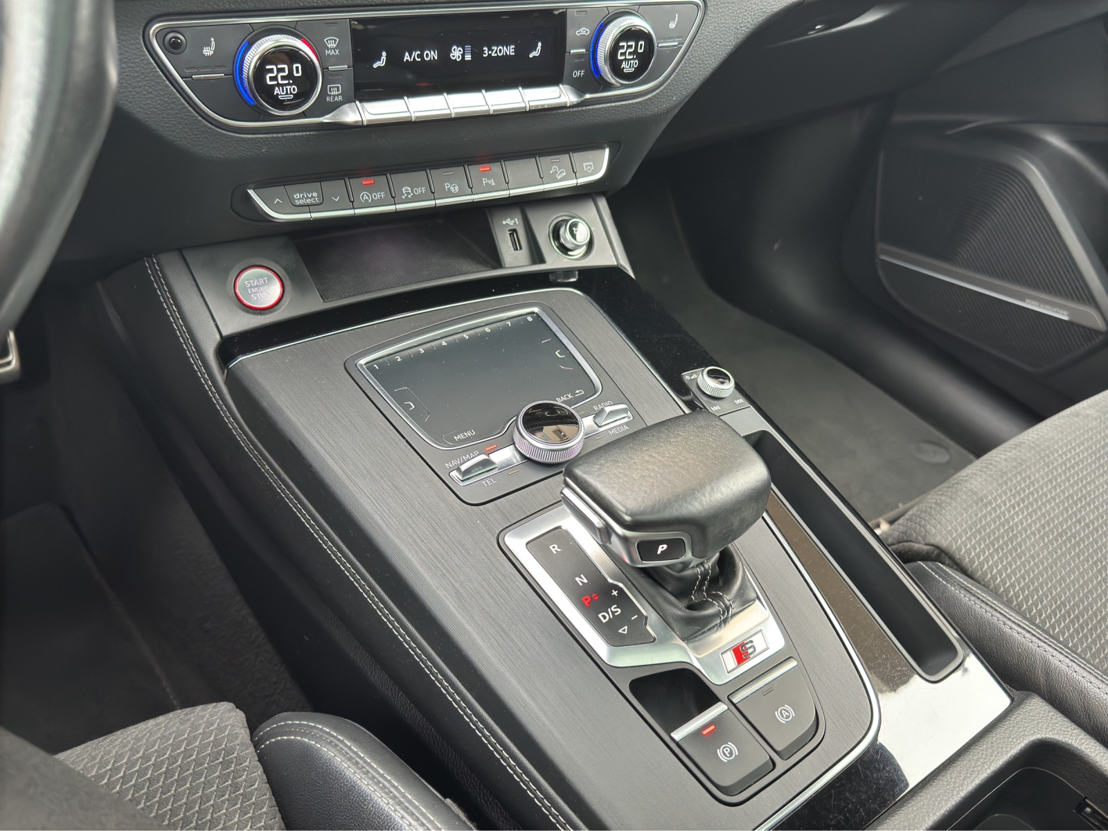 AUDI SQ5 TDI quattro tiptronic-image-10