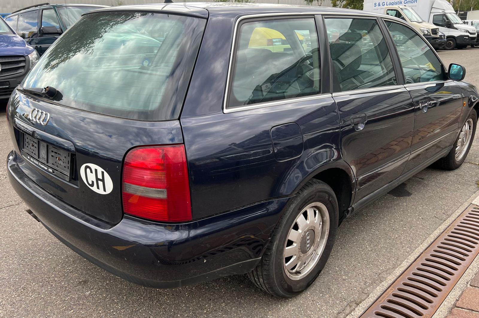 AUDI A4 Avant-image-3