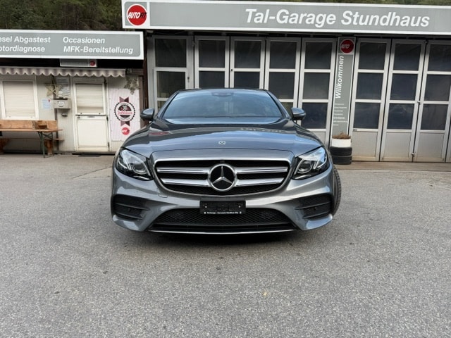 MERCEDES-BENZ E 200 AMG Line 4Matic 9G-Tronic-image-2