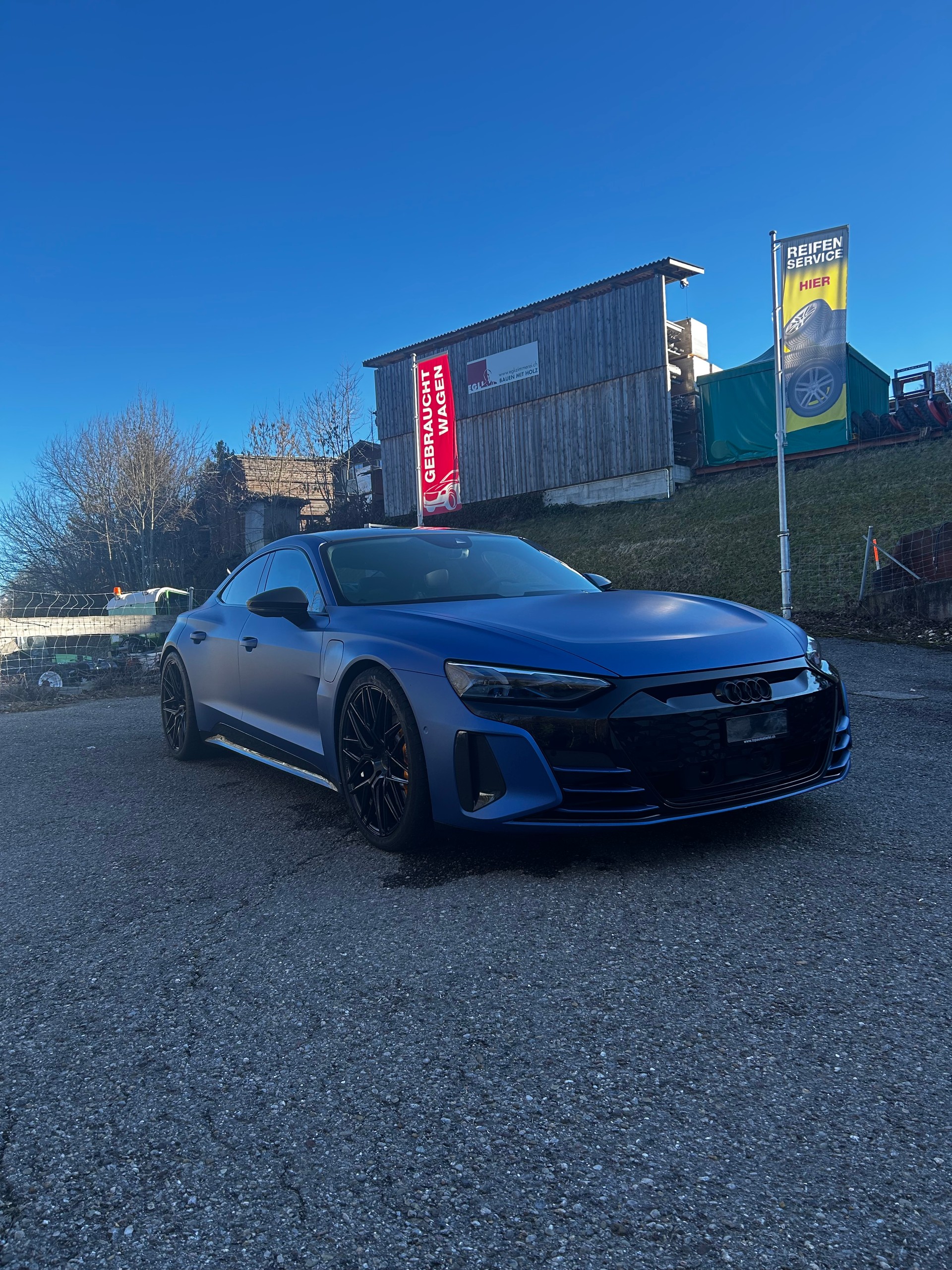 AUDI RS e-tron GT quattro-image-13